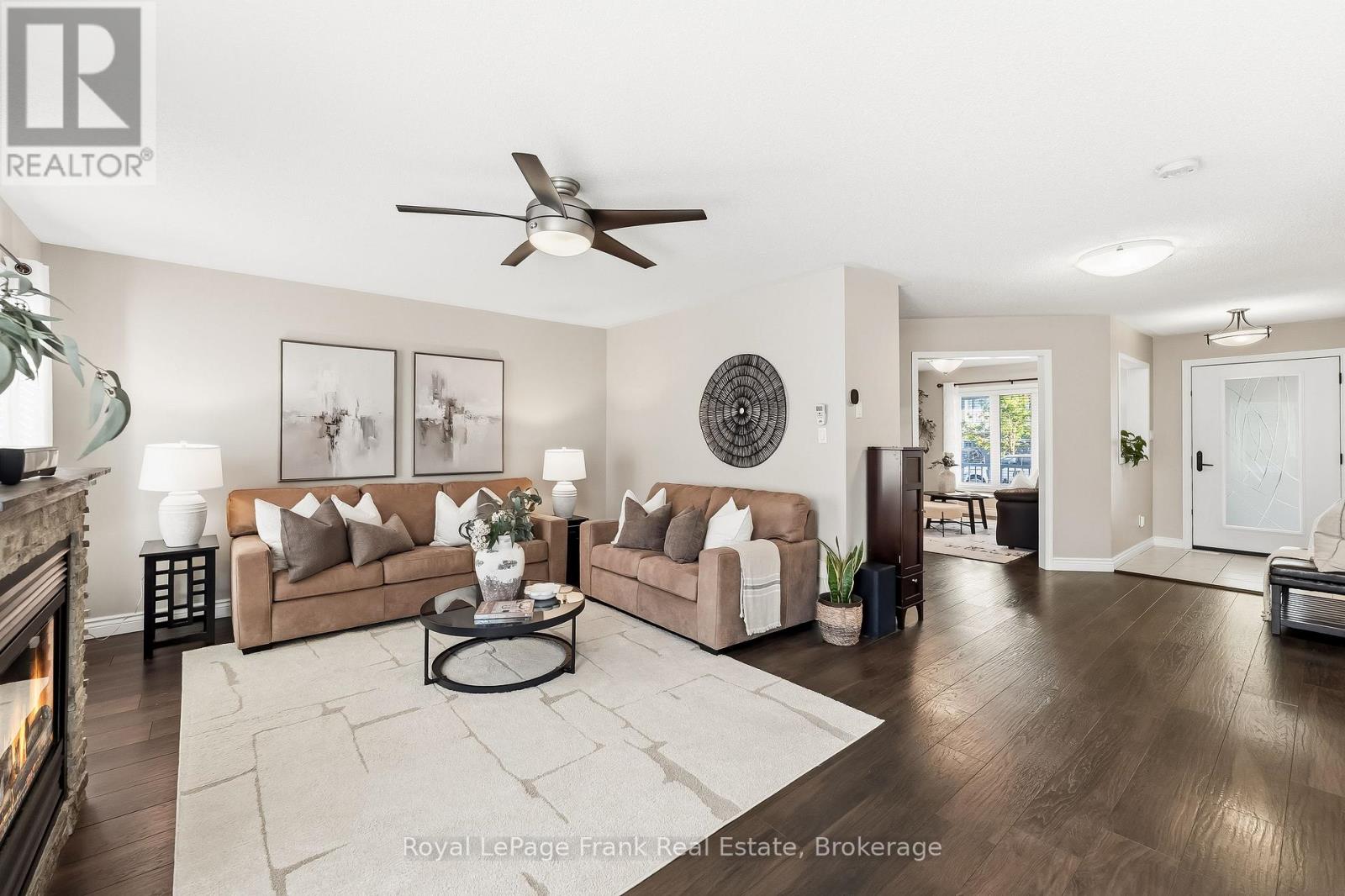 232 Shipway Avenue, Clarington (Newcastle), Ontario  L1B 1M8 - Photo 8 - E13445534