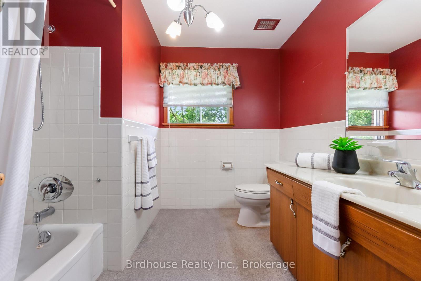 65 Victoria Avenue N, Kawartha Lakes (Lindsay), Ontario  K9V 4G6 - Photo 15 - X13445680
