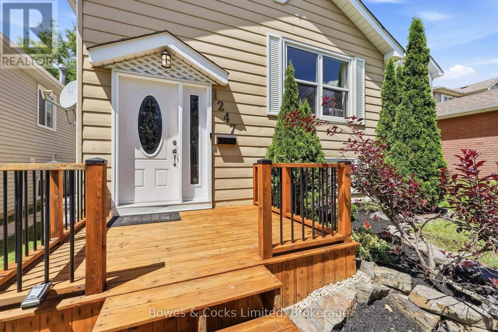 1247 Huntington Circle, Peterborough (Otonabee Ward 1), Ontario  K9K 2B4 - Photo 3 - X13446108