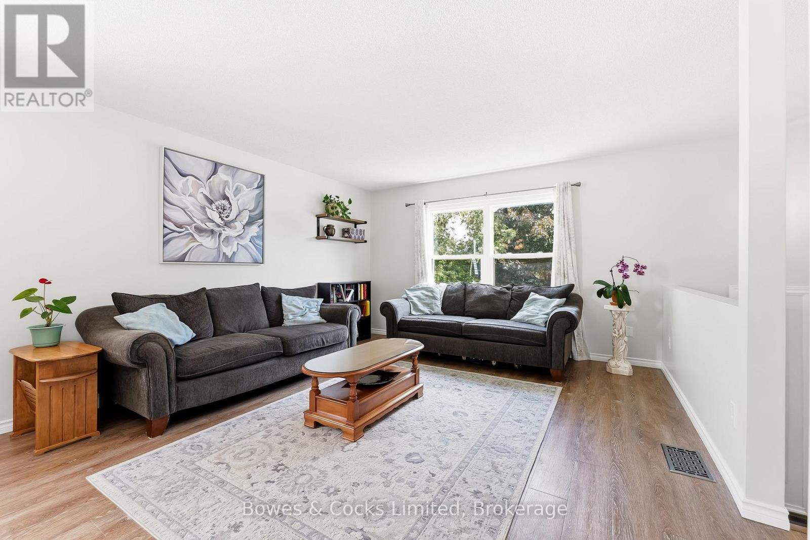 1247 Huntington Circle, Peterborough (Otonabee Ward 1), Ontario  K9K 2B4 - Photo 6 - X13446108