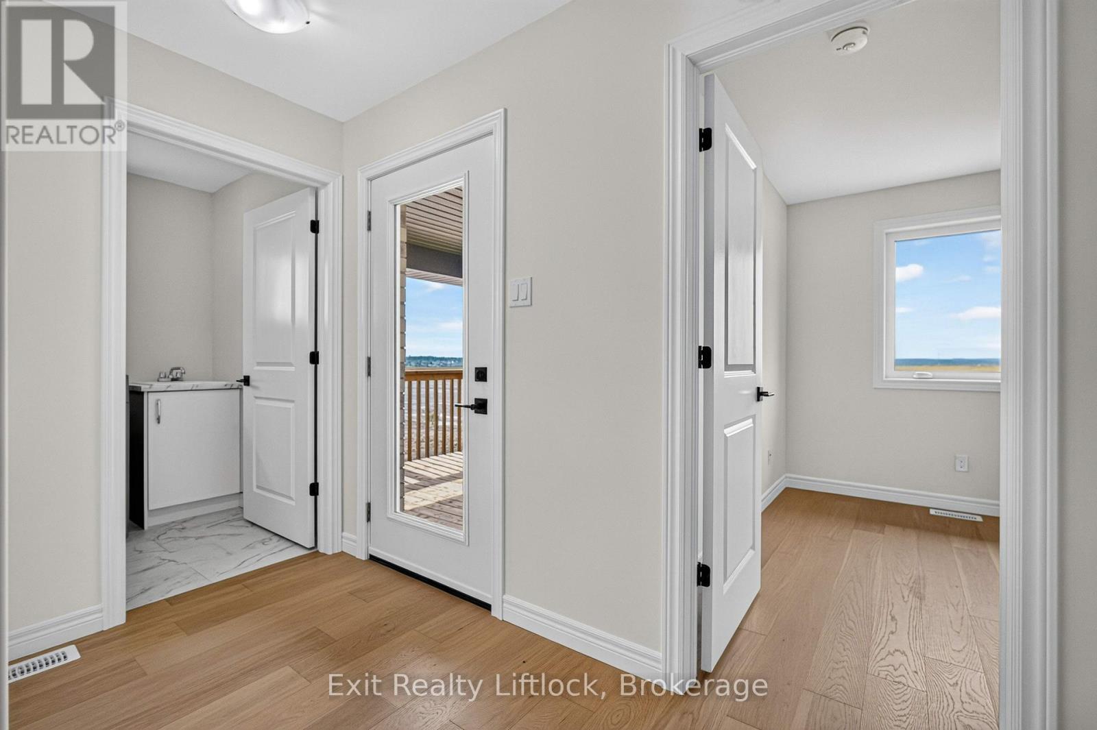 727 Latimer Way, Peterborough (Monaghan Ward 2), Ontario  K9K 0H4 - Photo 36 - X13446554