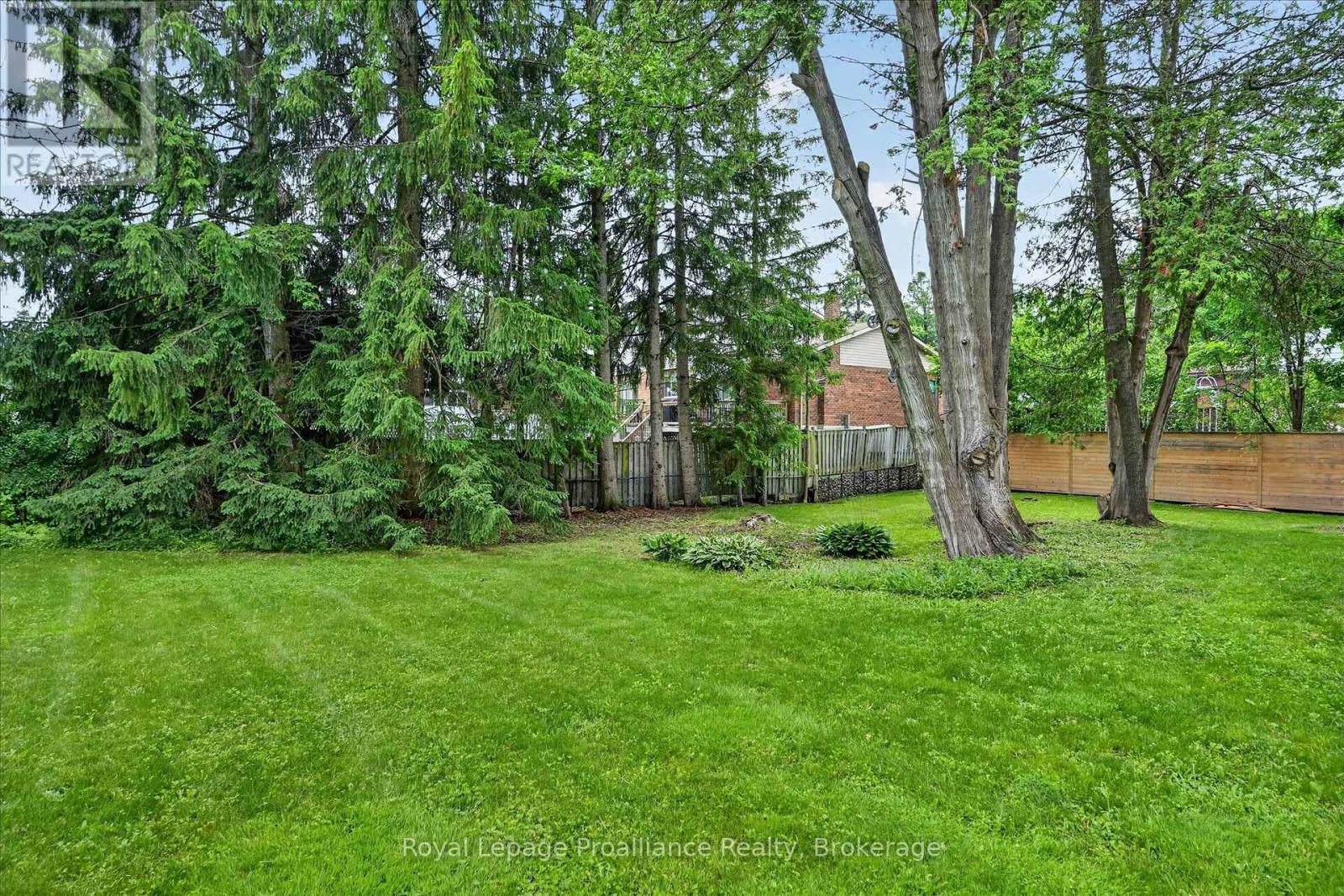 59 Wallis Drive, Peterborough (Monaghan Ward 2), Ontario  K9J 6B9 - Photo 34 - X13446712