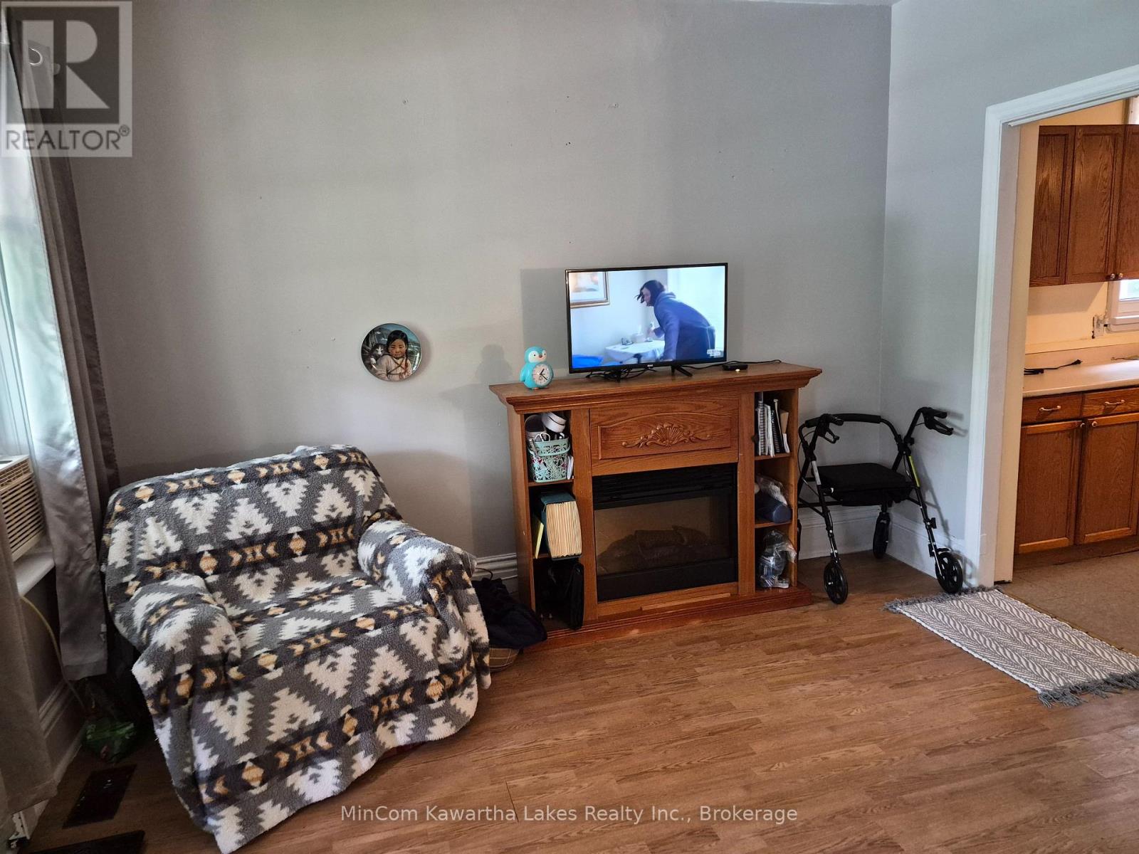460 Driscoll Terrace, Peterborough (Ashburnham Ward 4), Ontario  K9H 1T7 - Photo 4 - X13446744