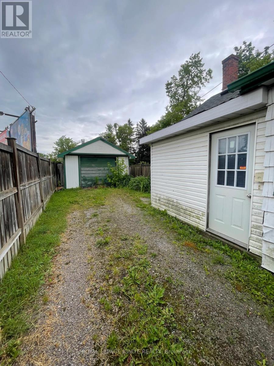 118 Lindsay Street S, Kawartha Lakes (Lindsay), Ontario  K9V 2M7 - Photo 20 - X13446332