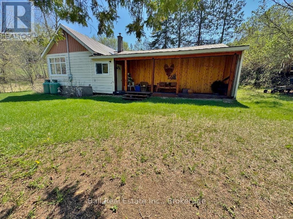 145 Old L'amable Road, Bancroft (Dungannon Ward), Ontario  K0L 1C0 - Photo 3 - X13447354