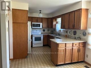 87 Oakwood Crescent, Peterborough (Monaghan Ward 2), Ontario  K9J 1N2 - Photo 11 - X13447366