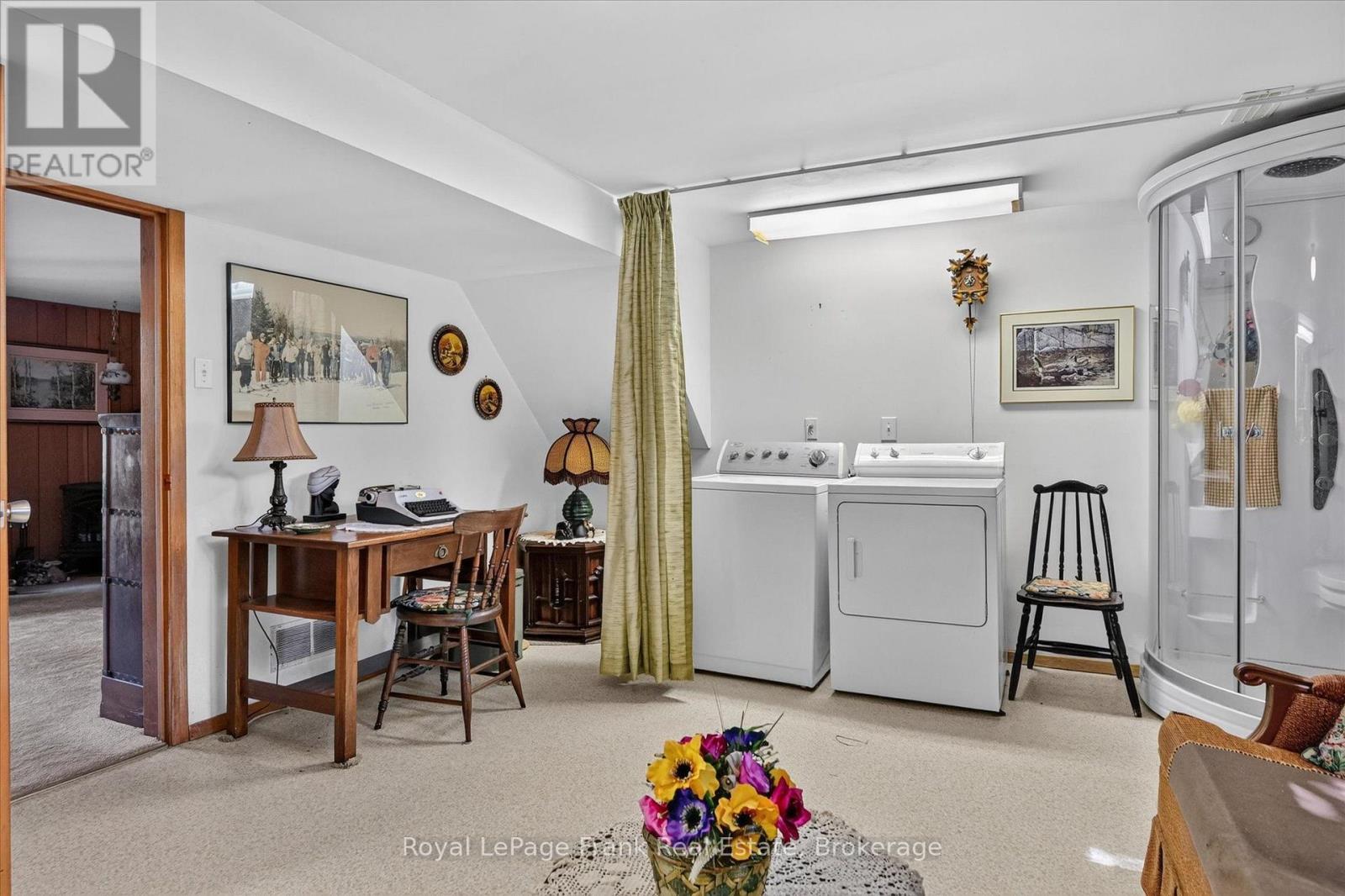 87 Oakwood Crescent, Peterborough (Monaghan Ward 2), Ontario  K9J 1N2 - Photo 38 - X13447366