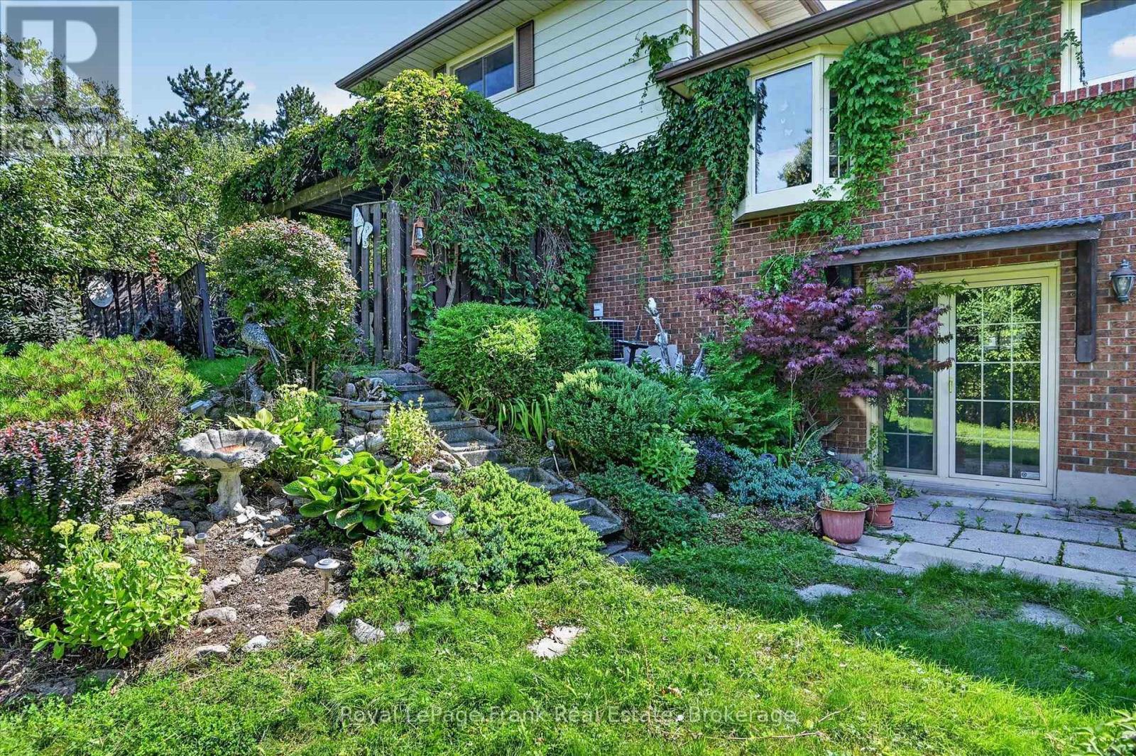 87 Oakwood Crescent, Peterborough (Monaghan Ward 2), Ontario  K9J 1N2 - Photo 47 - X13447366
