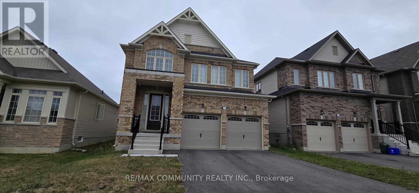 15 HANCOCK CRESCENT, kawartha lakes (lindsay), Ontario