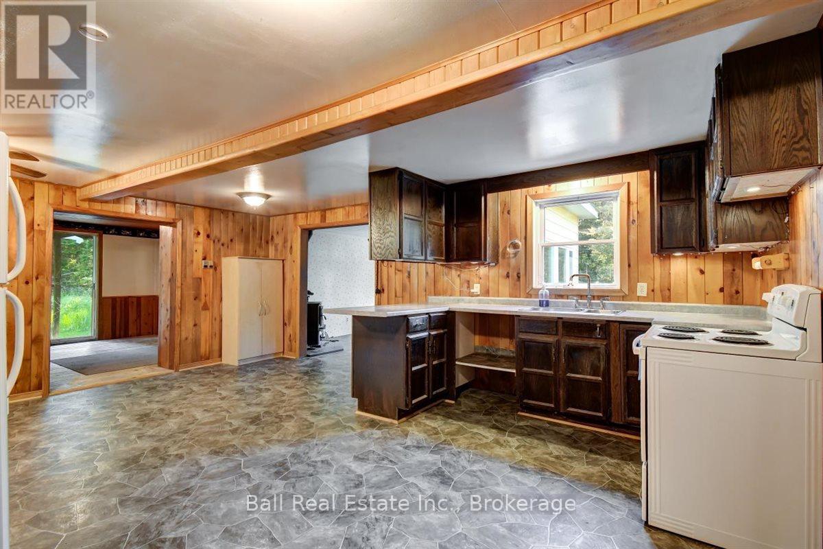 82 East Road, Tudor And Cashel (Cashel Ward), Ontario  K0L 1W0 - Photo 12 - X13447736