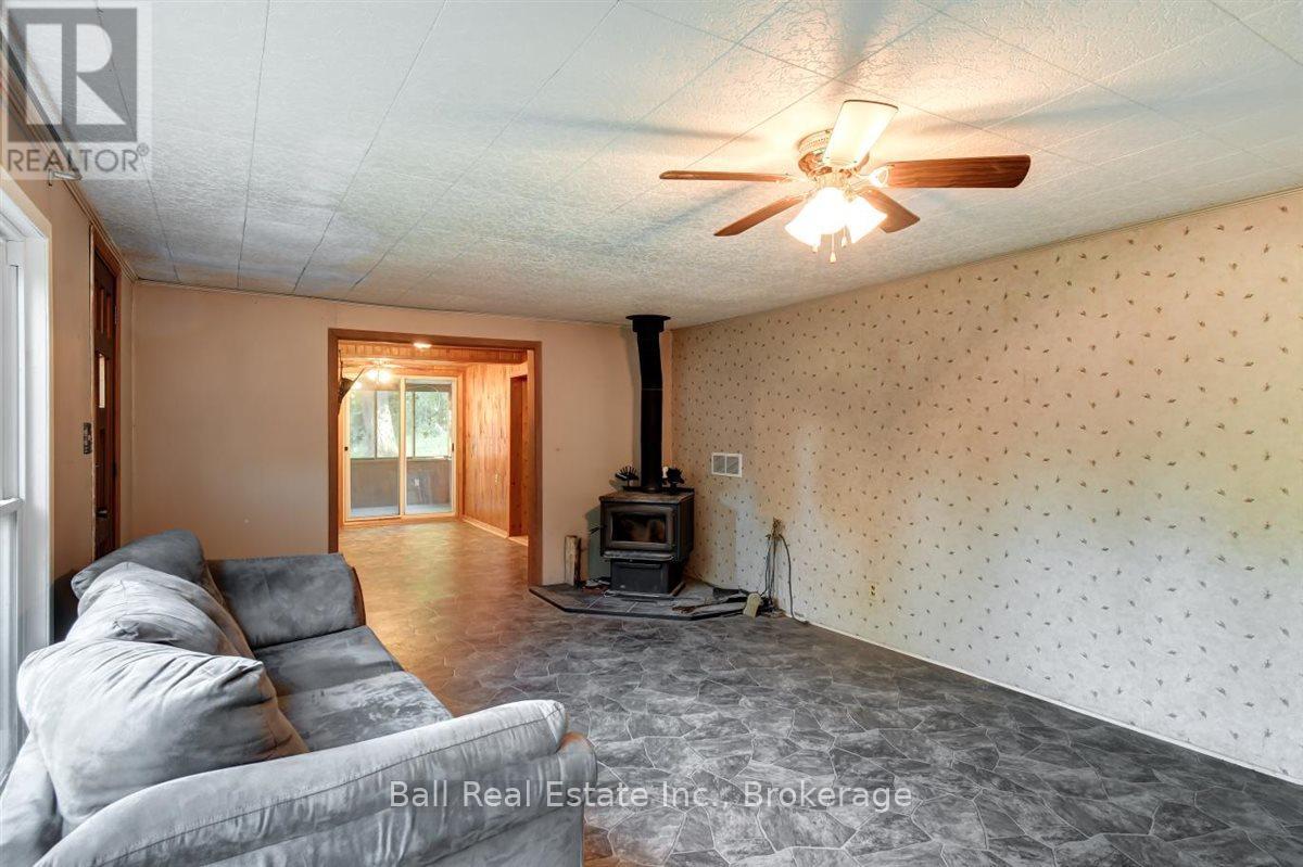 82 East Road, Tudor And Cashel (Cashel Ward), Ontario  K0L 1W0 - Photo 19 - X13447736