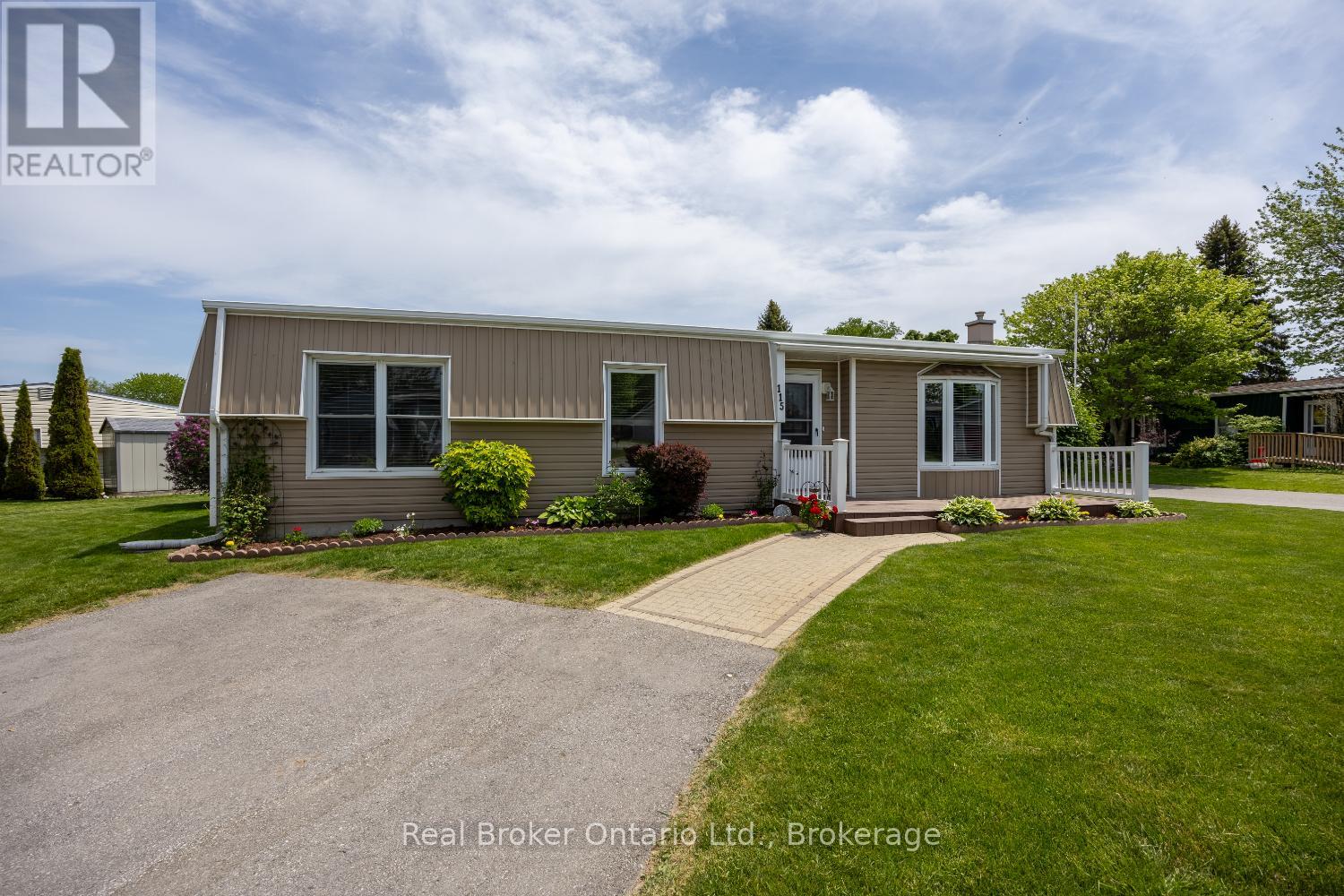 115 WILMOT TRAIL, clarington (newcastle), Ontario