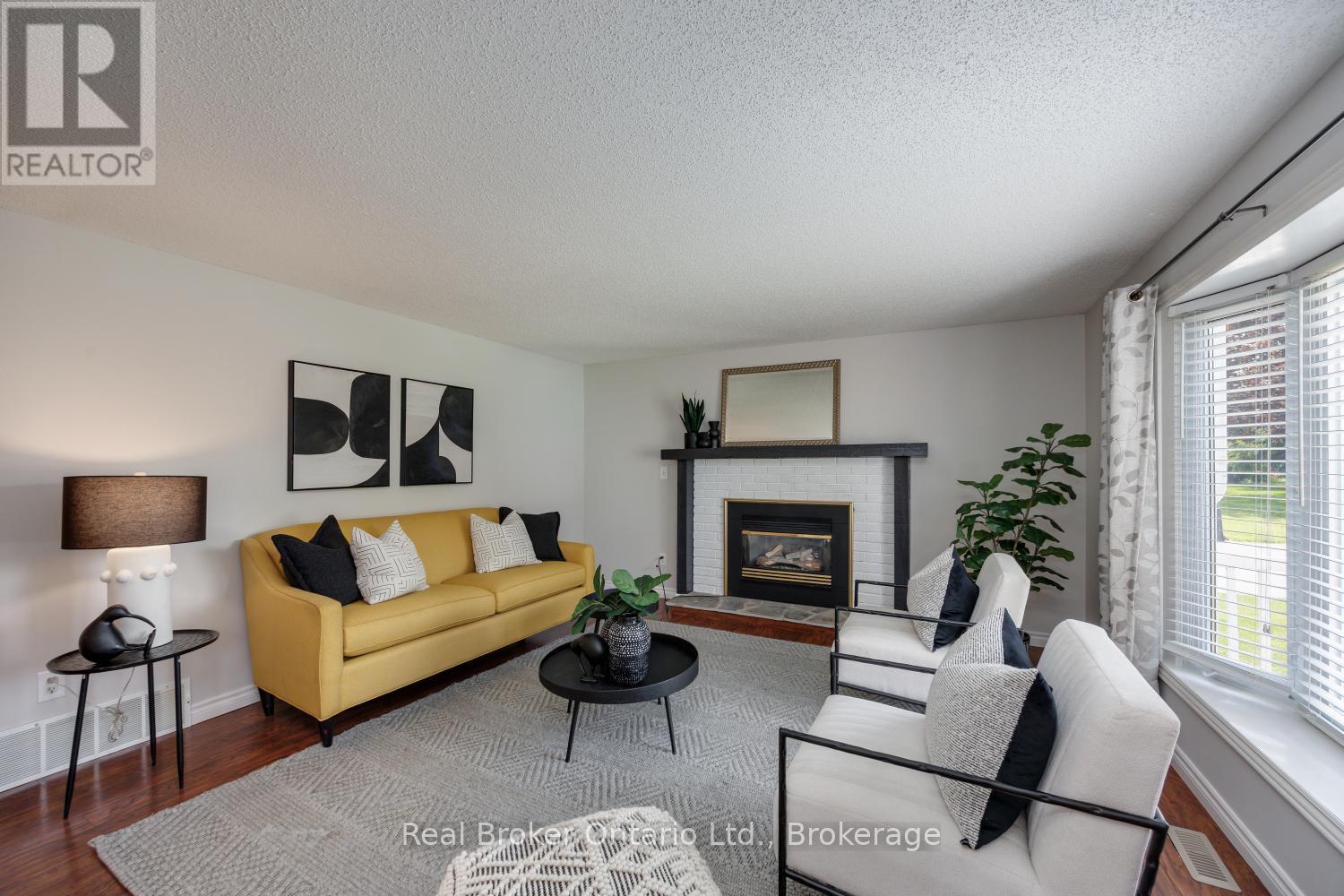 115 Wilmot Trail, Clarington (Newcastle), Ontario  L1B 1A8 - Photo 11 - E13447890