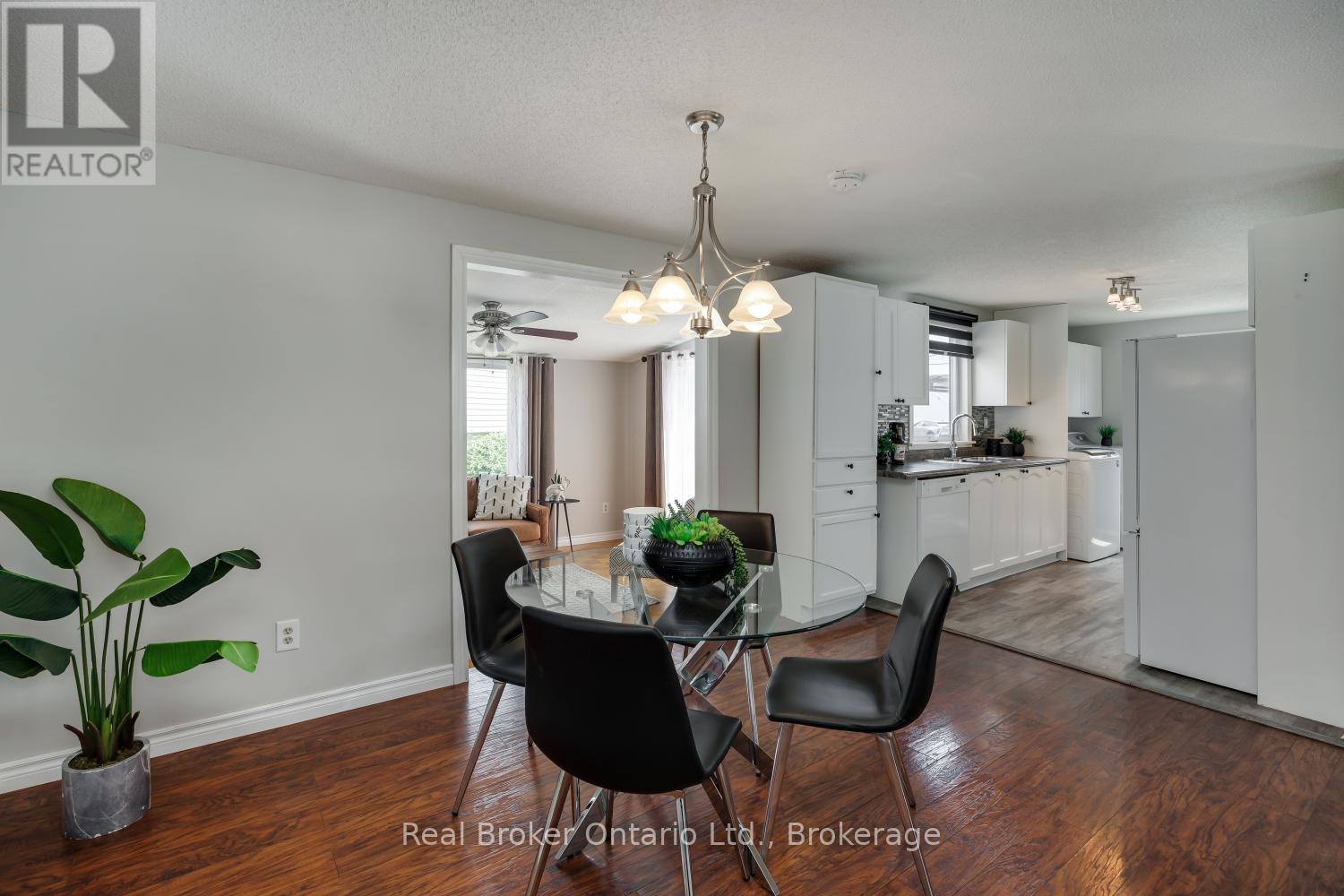 115 Wilmot Trail, Clarington (Newcastle), Ontario  L1B 1A8 - Photo 12 - E13447890