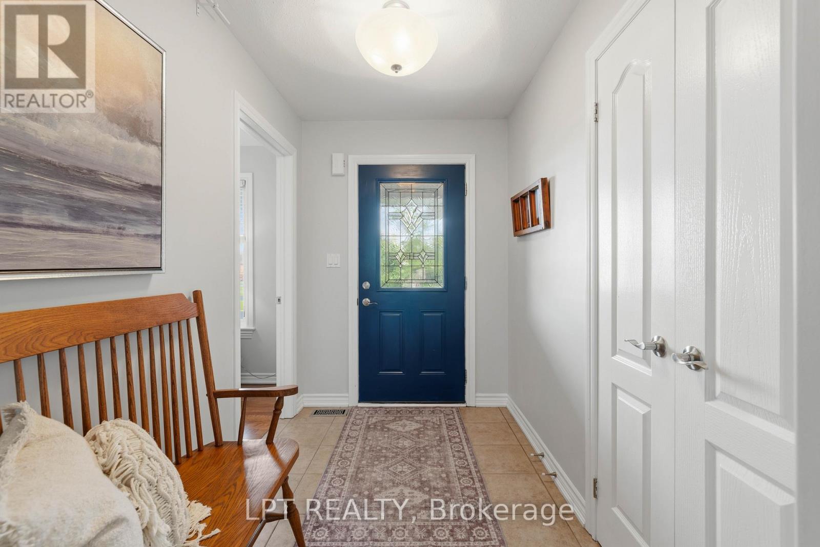 40 Gee Crescent, Kawartha Lakes (Lindsay), Ontario  K9V 0G9 - Photo 6 - X13449578