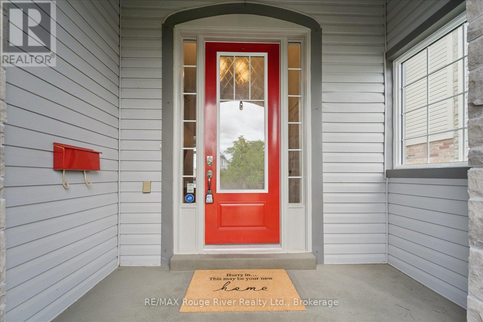 55 Alldread Crescent, Clarington (Newcastle), Ontario  L1B 0C2 - Photo 4 - E13450294