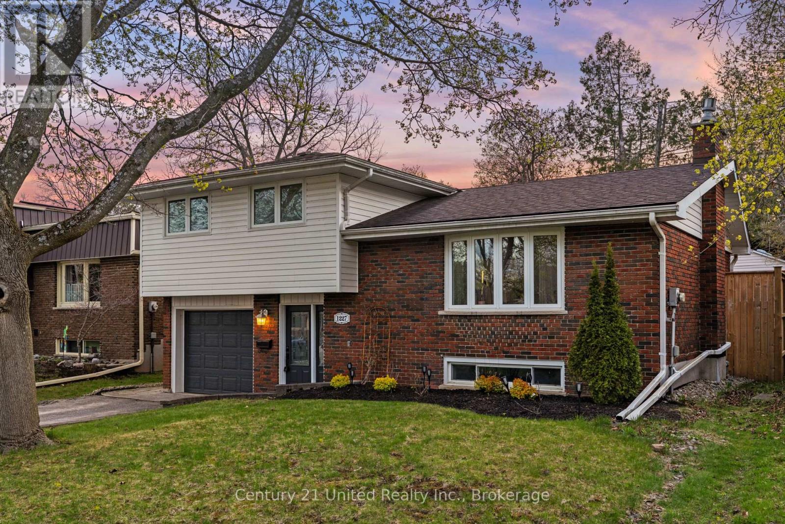 1227 CARTIER BOULEVARD, peterborough (northcrest ward 5), Ontario