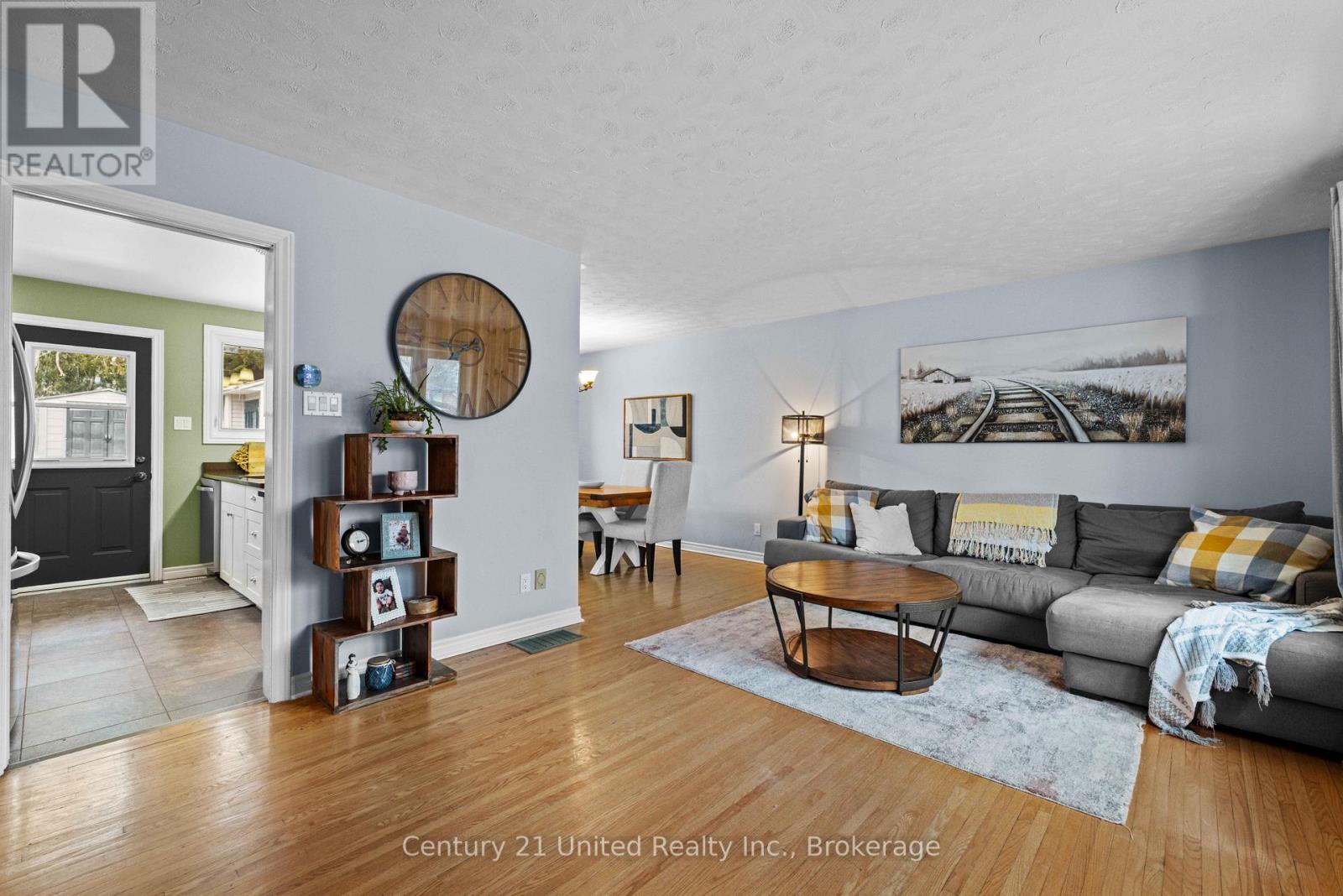 1227 Cartier Boulevard, Peterborough (Northcrest Ward 5), Ontario  K9H 6S2 - Photo 9 - X13450970