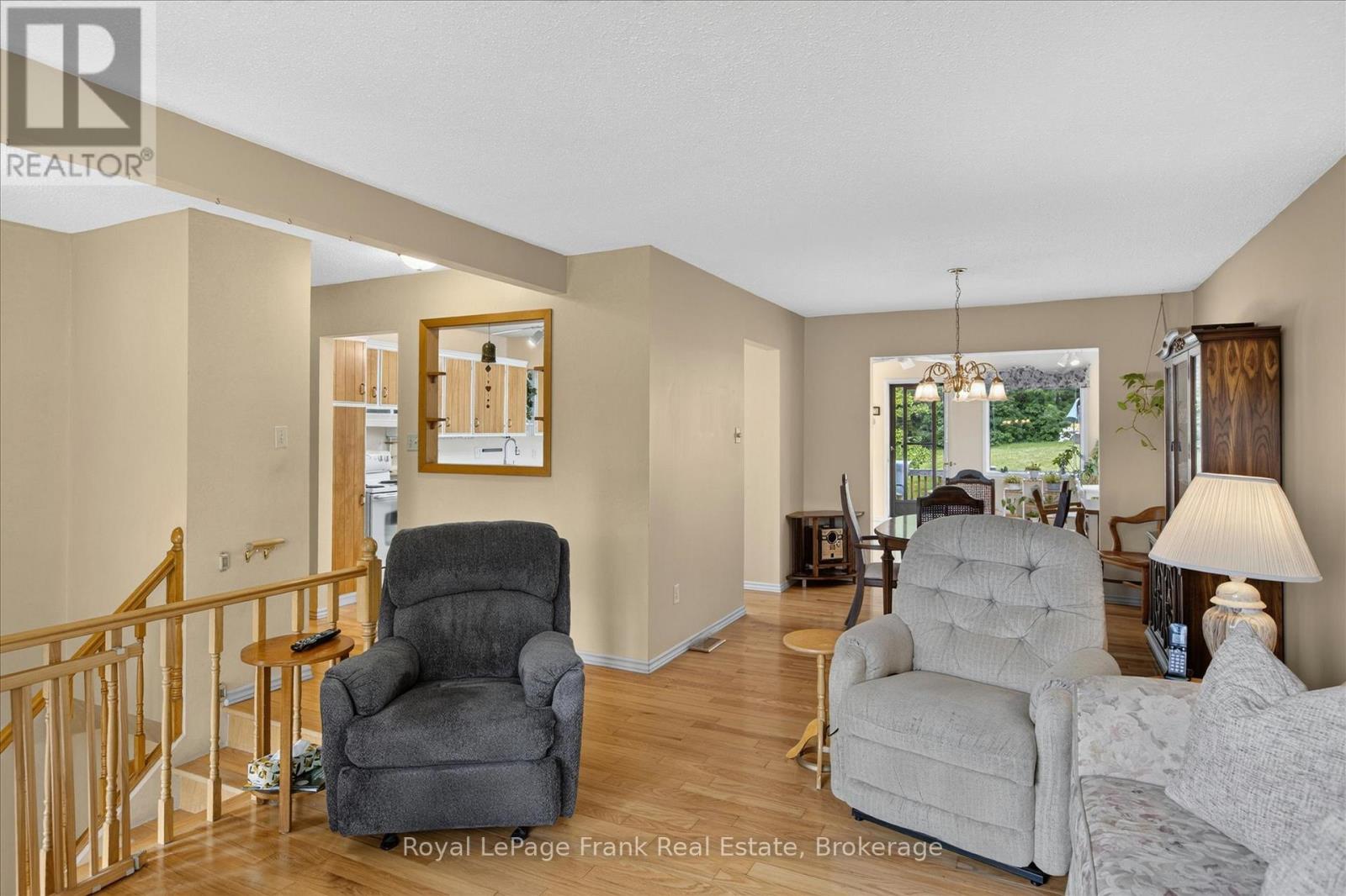 18 Redwood Court, Peterborough (Monaghan Ward 2), Ontario  K9K 1M5 - Photo 7 - X13451096