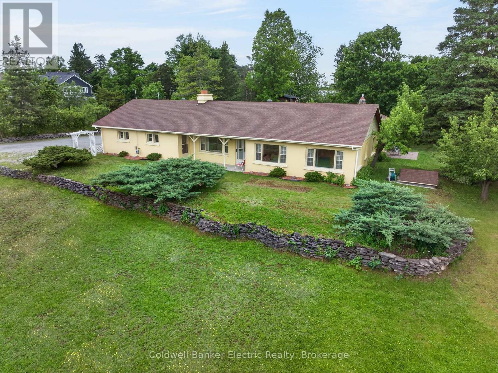 97 COUNTY RD 4 ROAD, douro-dummer, Ontario