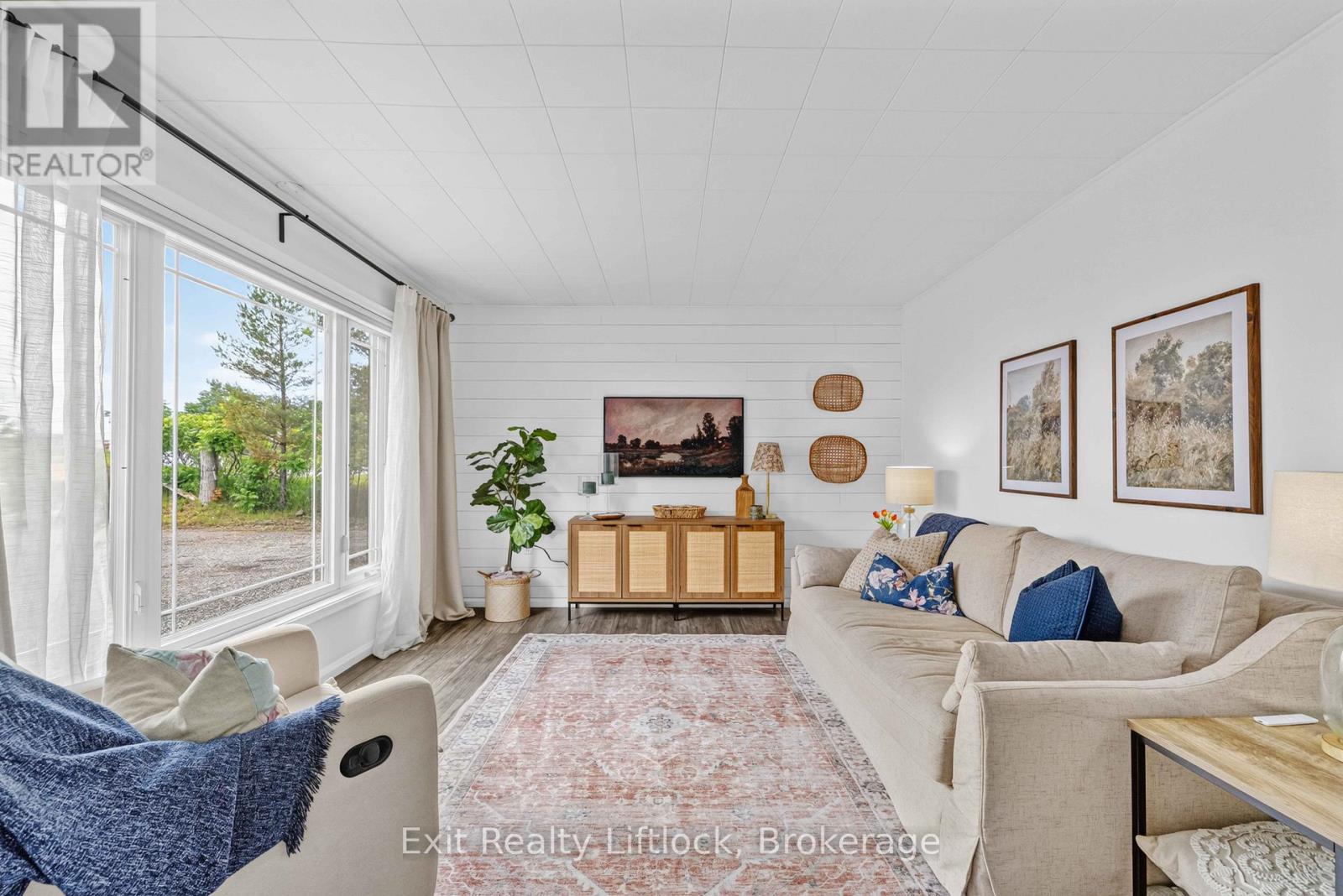 2917 Highway 28, Douro-Dummer, Ontario  K0L 2H0 - Photo 15 - X13452476