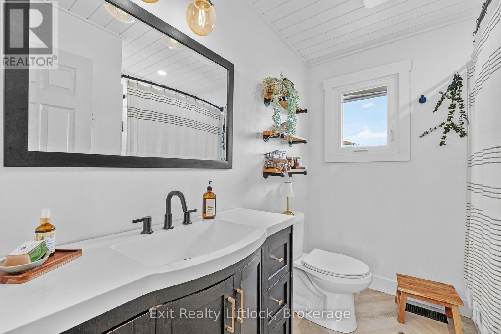 2917 Highway 28, Douro-Dummer, Ontario  K0L 2H0 - Photo 17 - X13452476