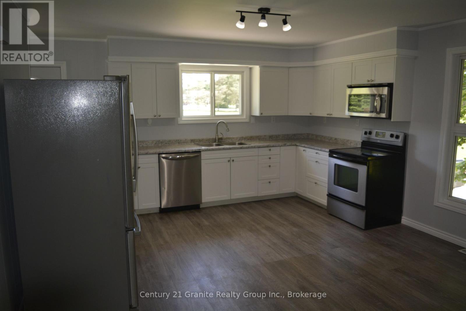 671 Hastings Street N, Bancroft (Bancroft Ward), Ontario  K0L 1C0 - Photo 13 - X13452558