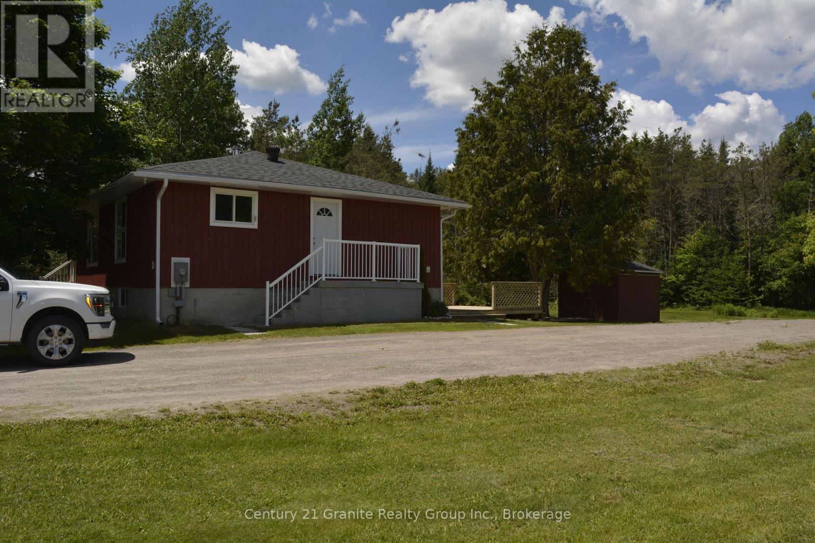671 Hastings Street N, Bancroft (Bancroft Ward), Ontario  K0L 1C0 - Photo 2 - X13452558