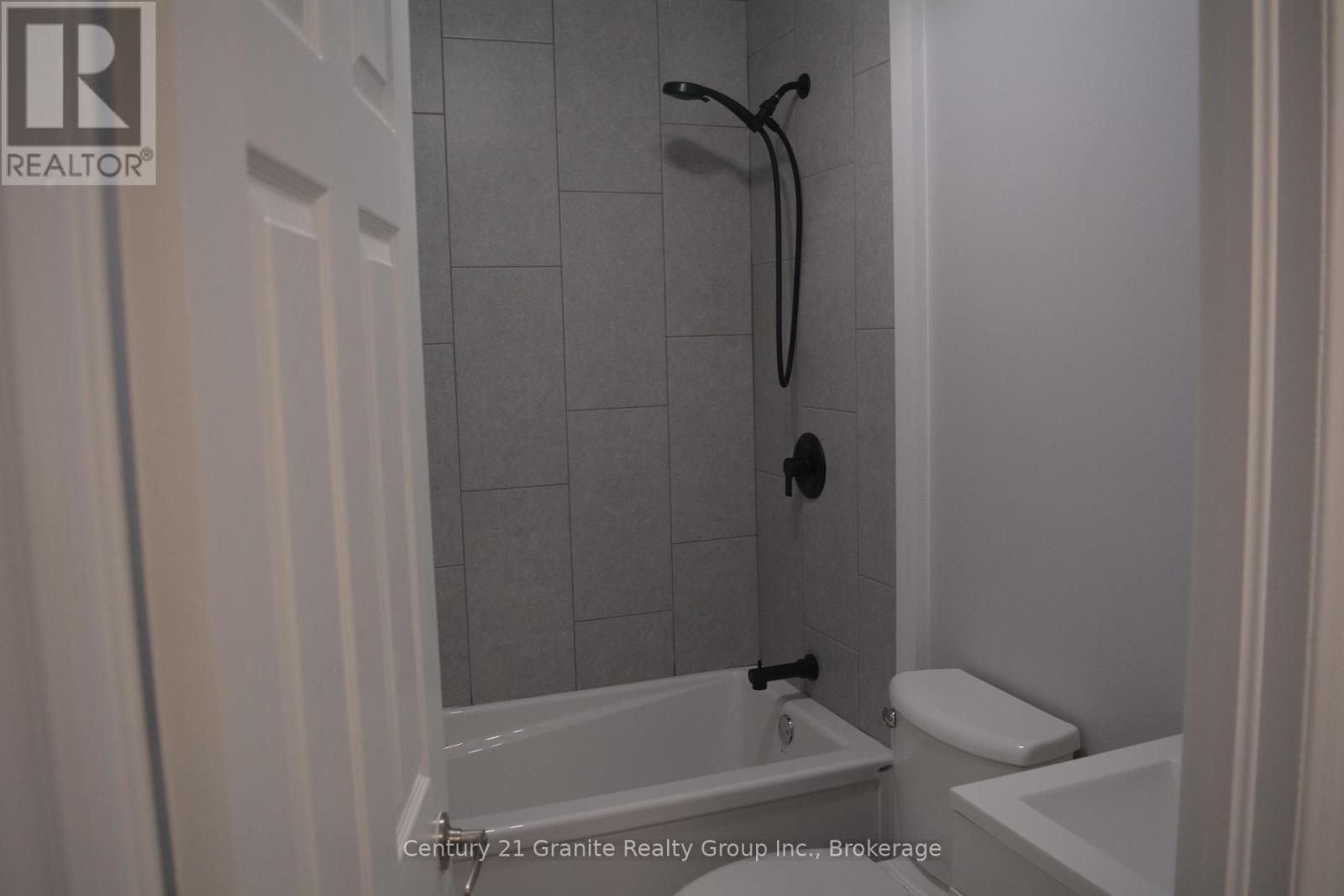 671 Hastings Street N, Bancroft (Bancroft Ward), Ontario  K0L 1C0 - Photo 8 - X13452558