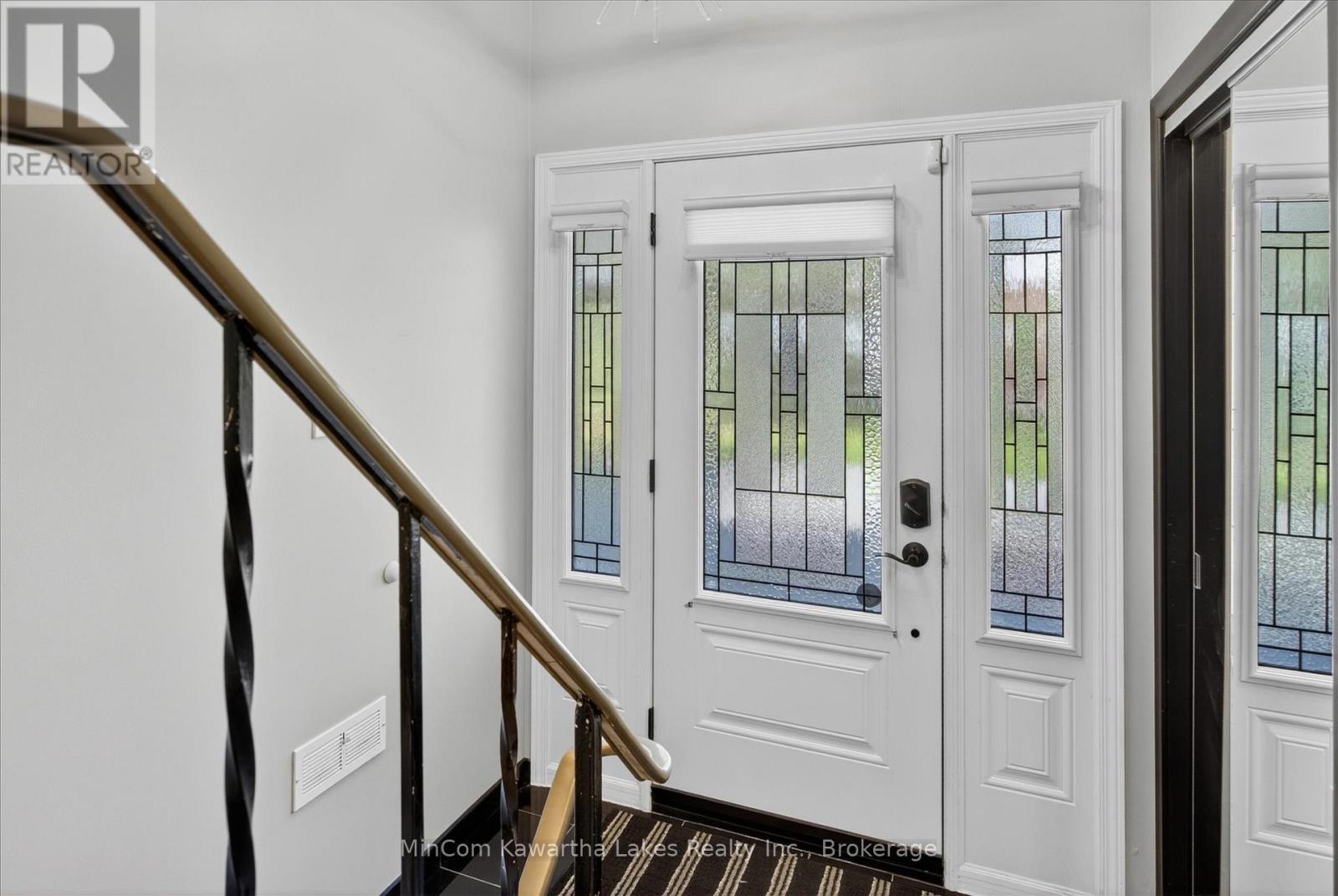 948 St Pauls Street, Peterborough (Northcrest Ward 5), Ontario  K9H 6J6 - Photo 6 - X13452858