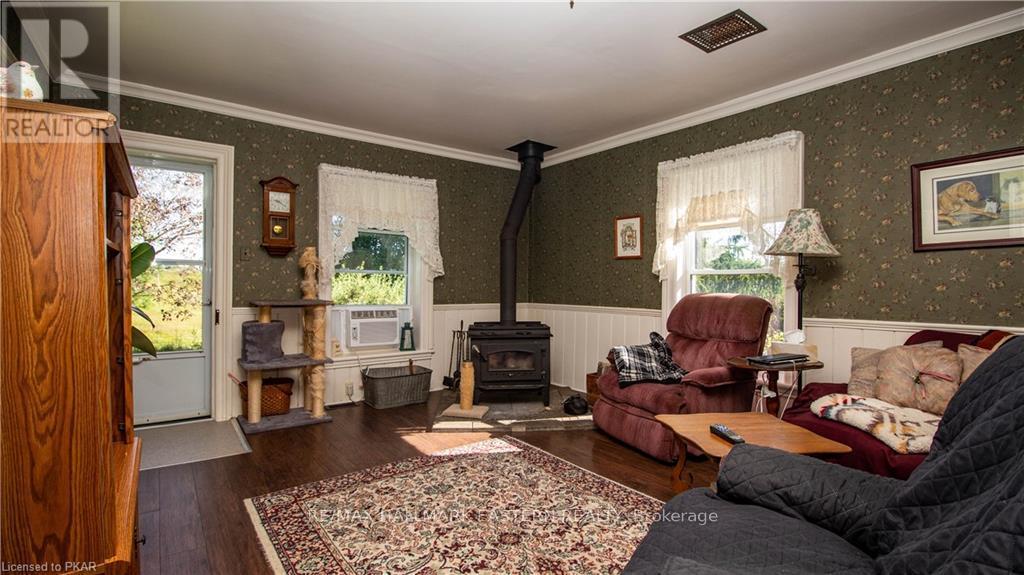534 Meadowview Road, Kawartha Lakes (Emily), Ontario  K0L 2W0 - Photo 7 - X13452892