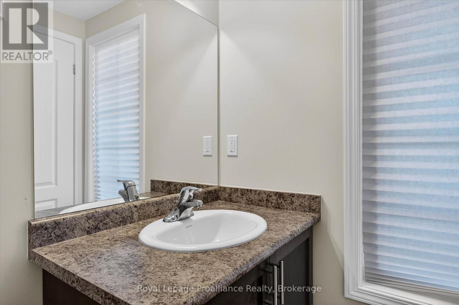 266 Louden Terrace, Peterborough (Monaghan Ward 2), Ontario  K9J 0C3 - Photo 16 - X13452952