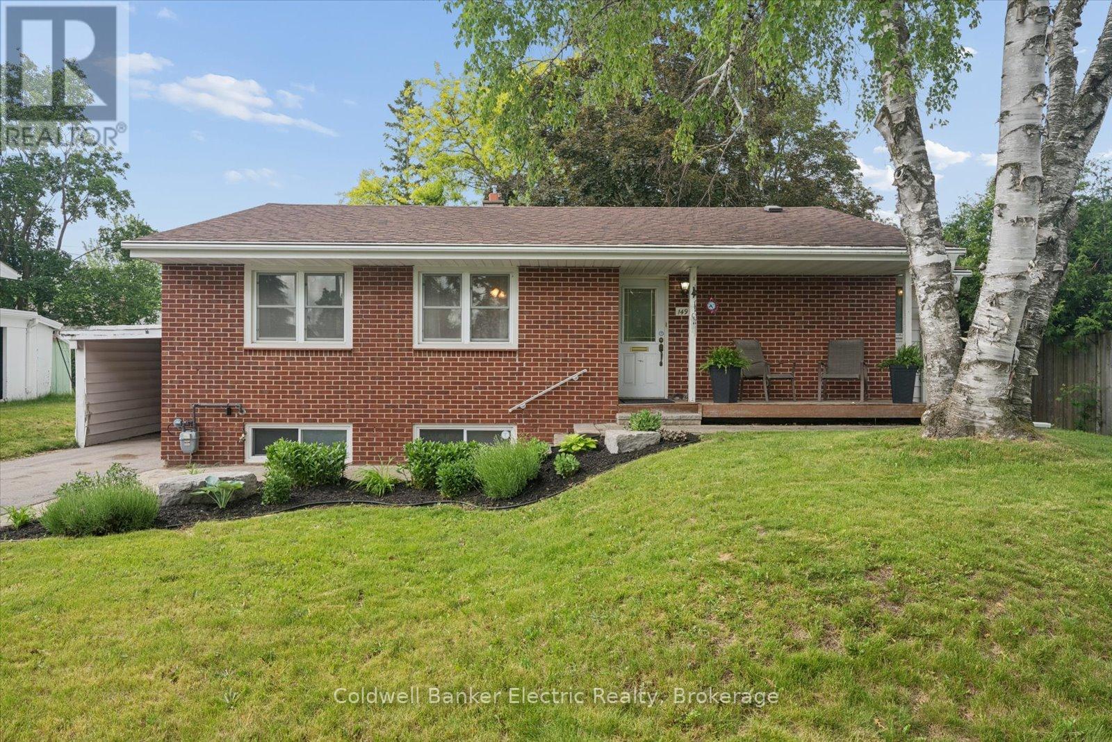 1497 Mayfair Avenue, Peterborough (Monaghan Ward 2), Ontario  K9J 6T3 - Photo 4 - X13453672