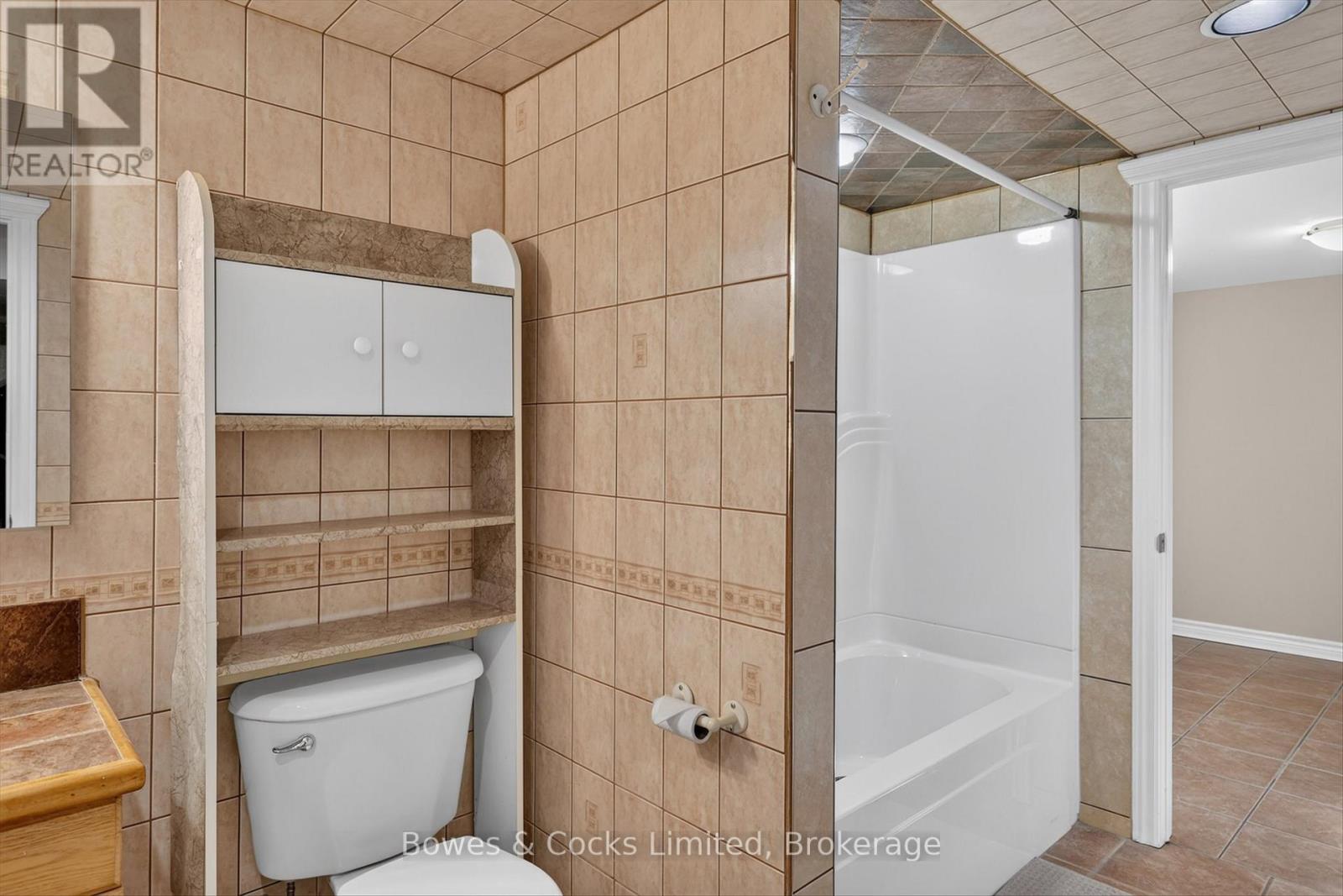 571 O'connell Road, Peterborough (Otonabee Ward 1), Ontario  K9J 4E2 - Photo 28 - X13455112