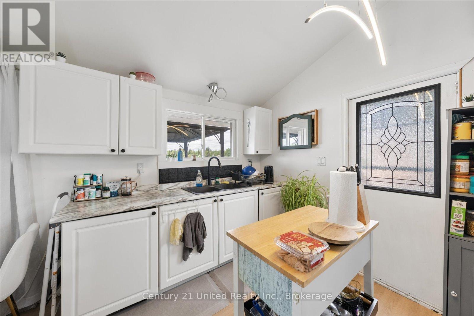 837 Fife's Bay Marina Lane, Selwyn, Ontario  K9J 6X3 - Photo 6 - X13455566