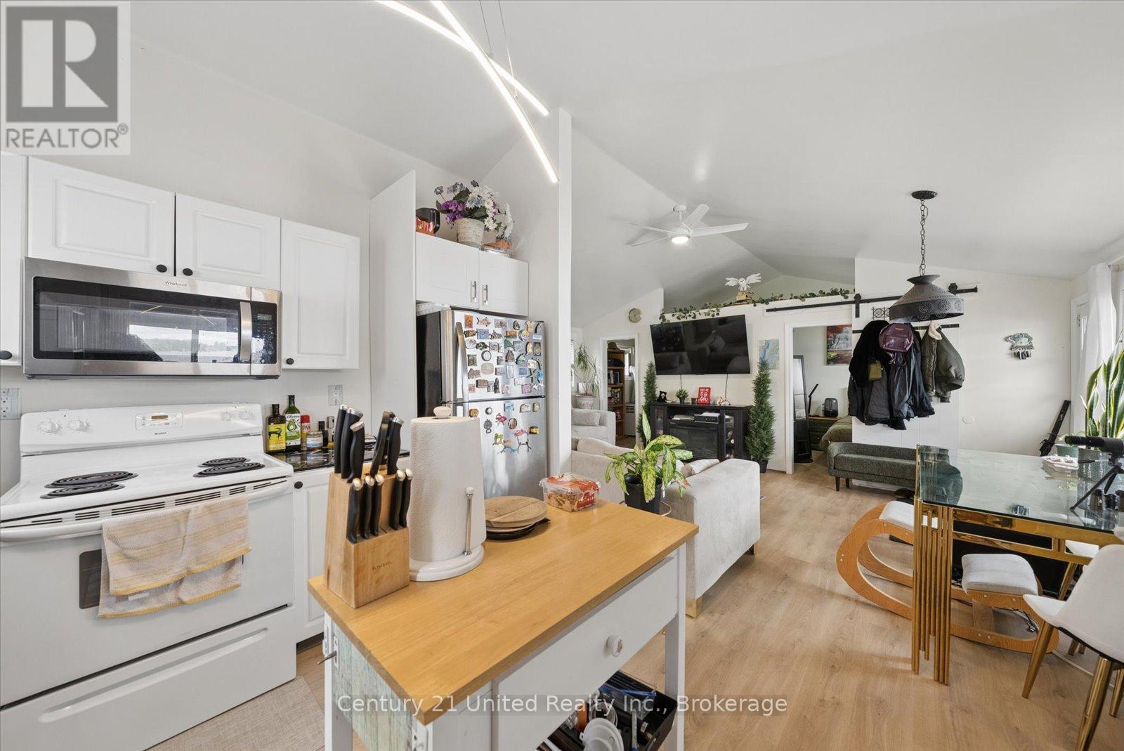 837 Fife's Bay Marina Lane, Selwyn, Ontario  K9J 6X3 - Photo 8 - X13455566