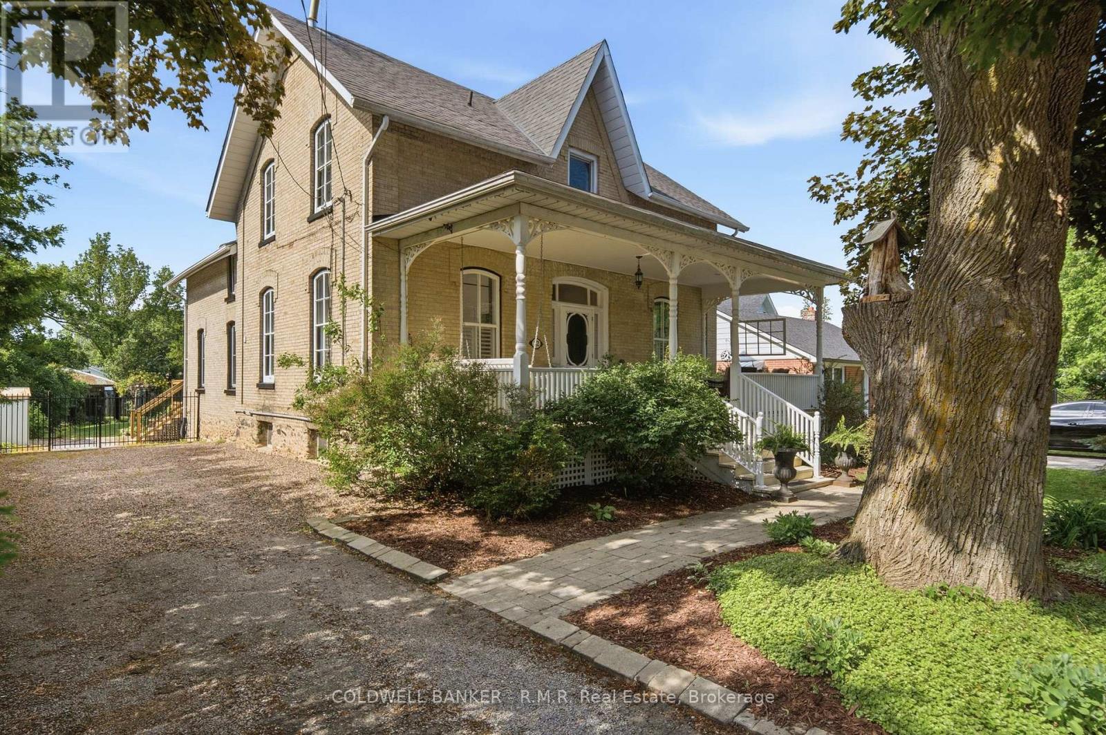 22 Elgin Street, Kawartha Lakes (Lindsay), Ontario  K9V 3W1 - Photo 2 - X13455794