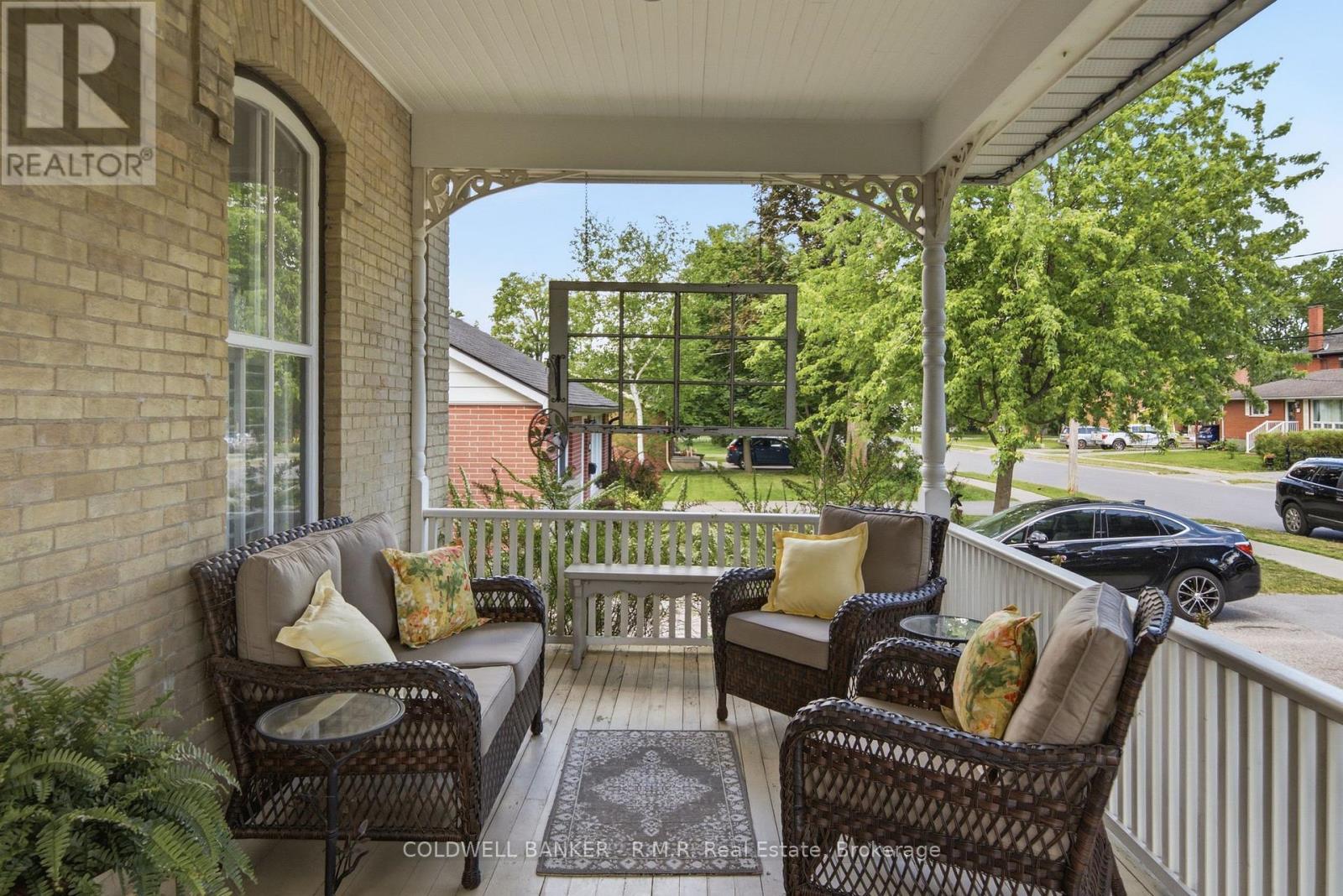 22 Elgin Street, Kawartha Lakes (Lindsay), Ontario  K9V 3W1 - Photo 5 - X13455794