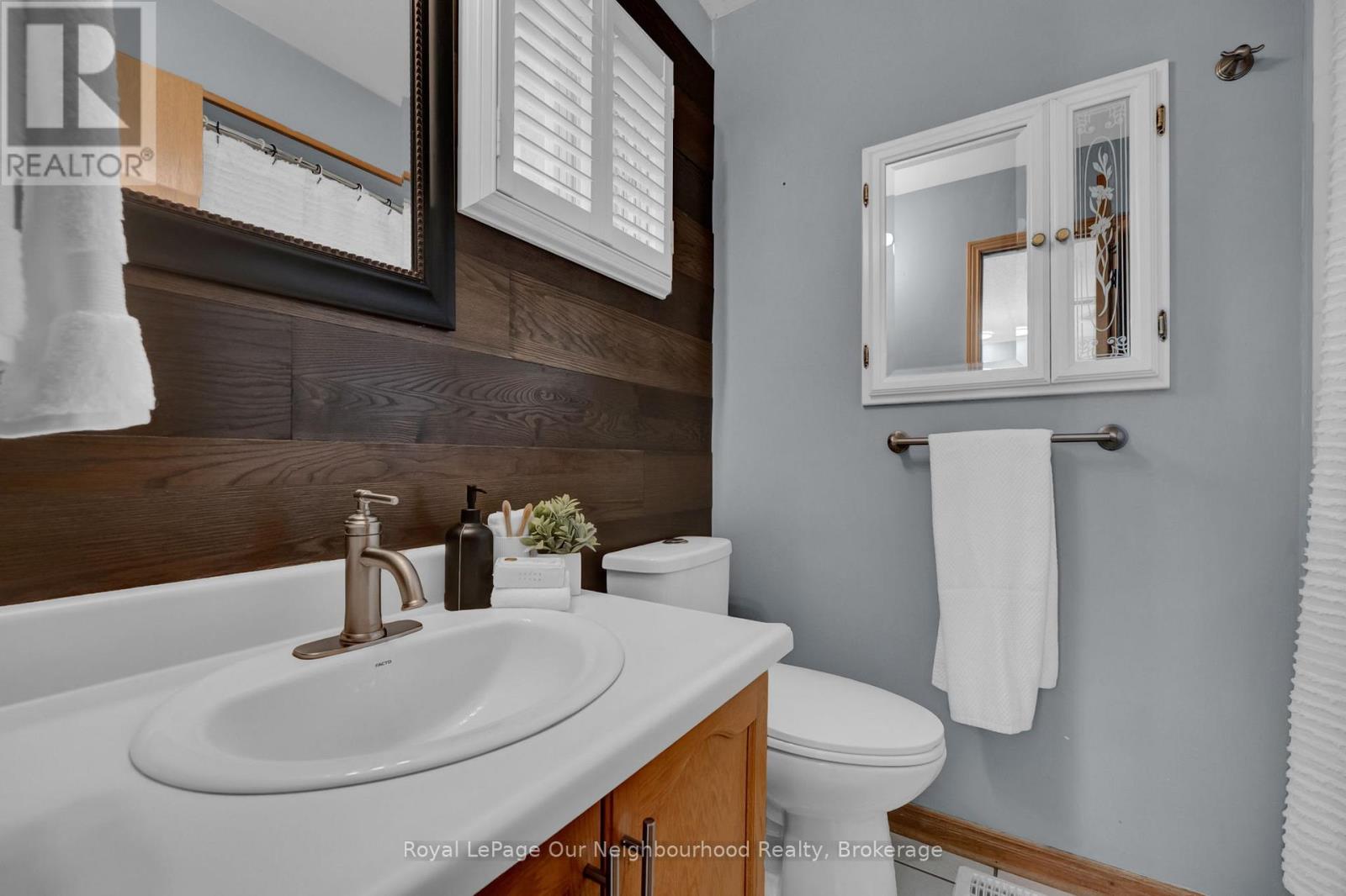 99 Foster Creek Drive, Clarington (Newcastle), Ontario  L1B 1G5 - Photo 18 - E13456874