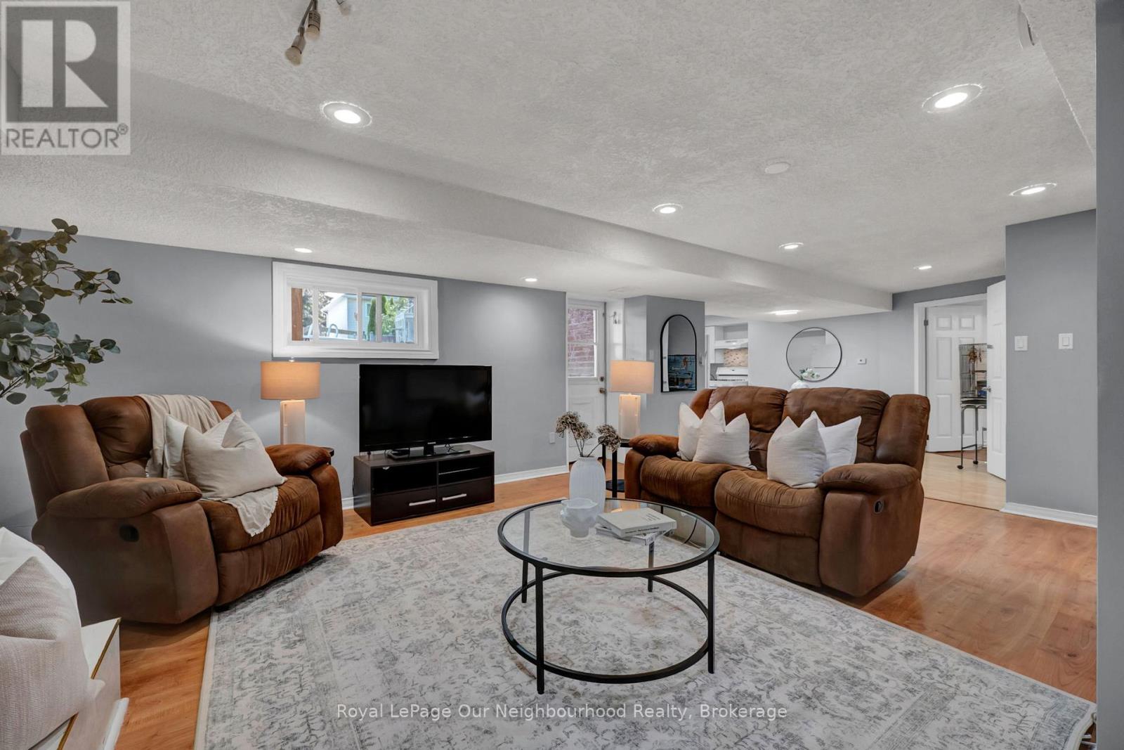 99 Foster Creek Drive, Clarington (Newcastle), Ontario  L1B 1G5 - Photo 29 - E13456874