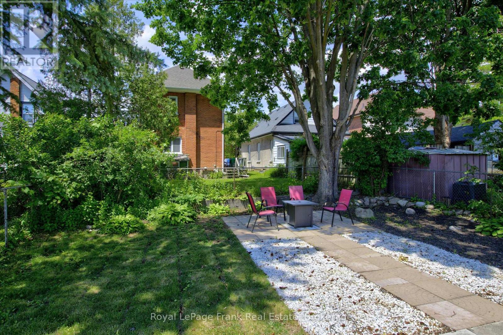 498 Hopkins Avenue, Peterborough (Town Ward 3), Ontario  K9H 2R8 - Photo 15 - X13457262