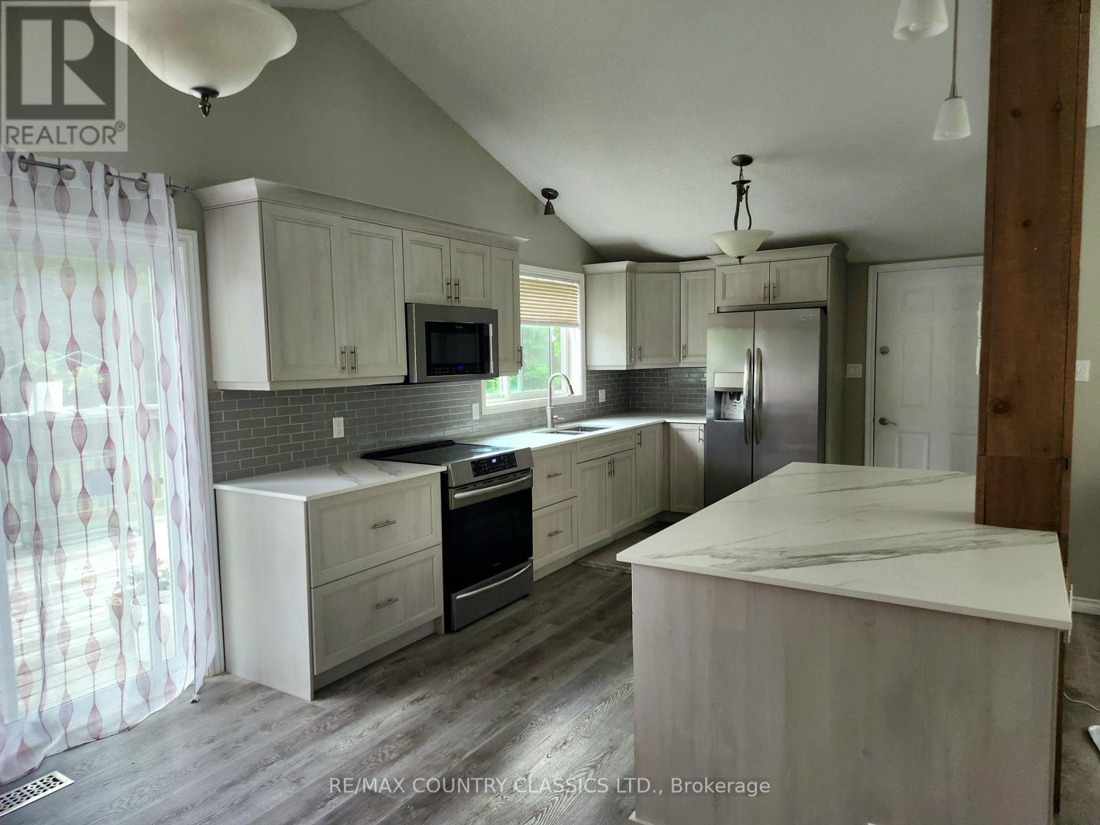 1930 Weslemkoon Lk Road, Tudor And Cashel (Cashel Ward), Ontario  K0L 1W0 - Photo 4 - X13457598
