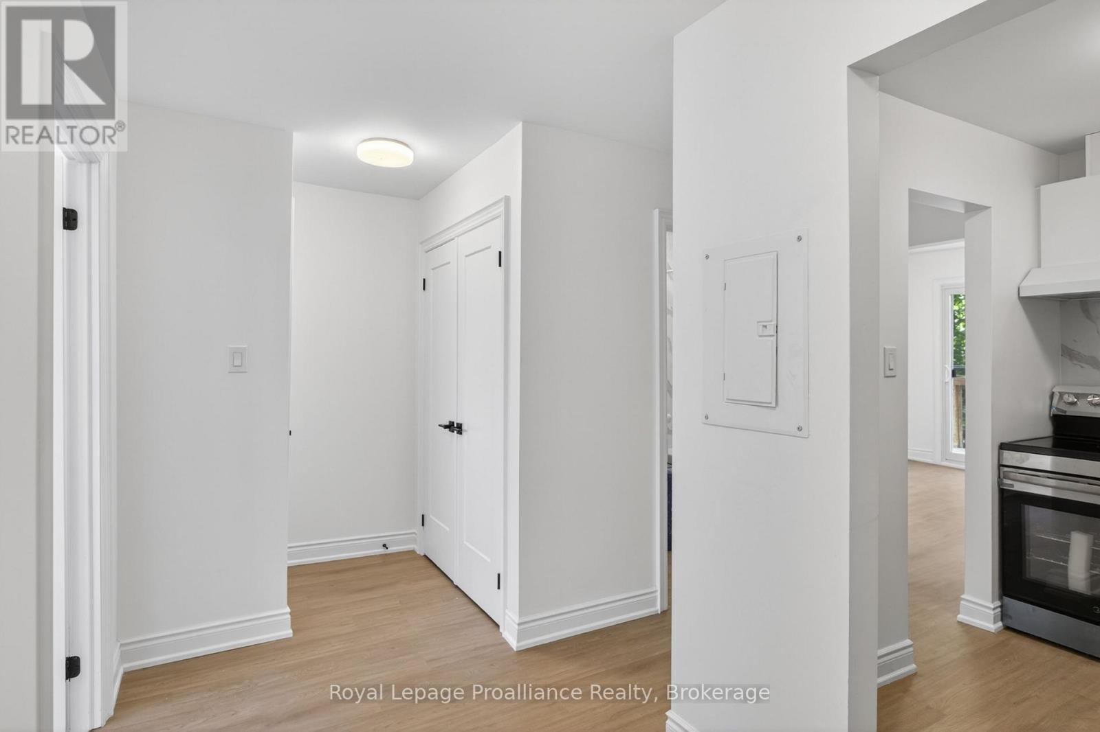 #2 - 171 Hazlitt Street, Peterborough (Ashburnham Ward 4), Ontario  K9H 1L8 - Photo 3 - X13457682