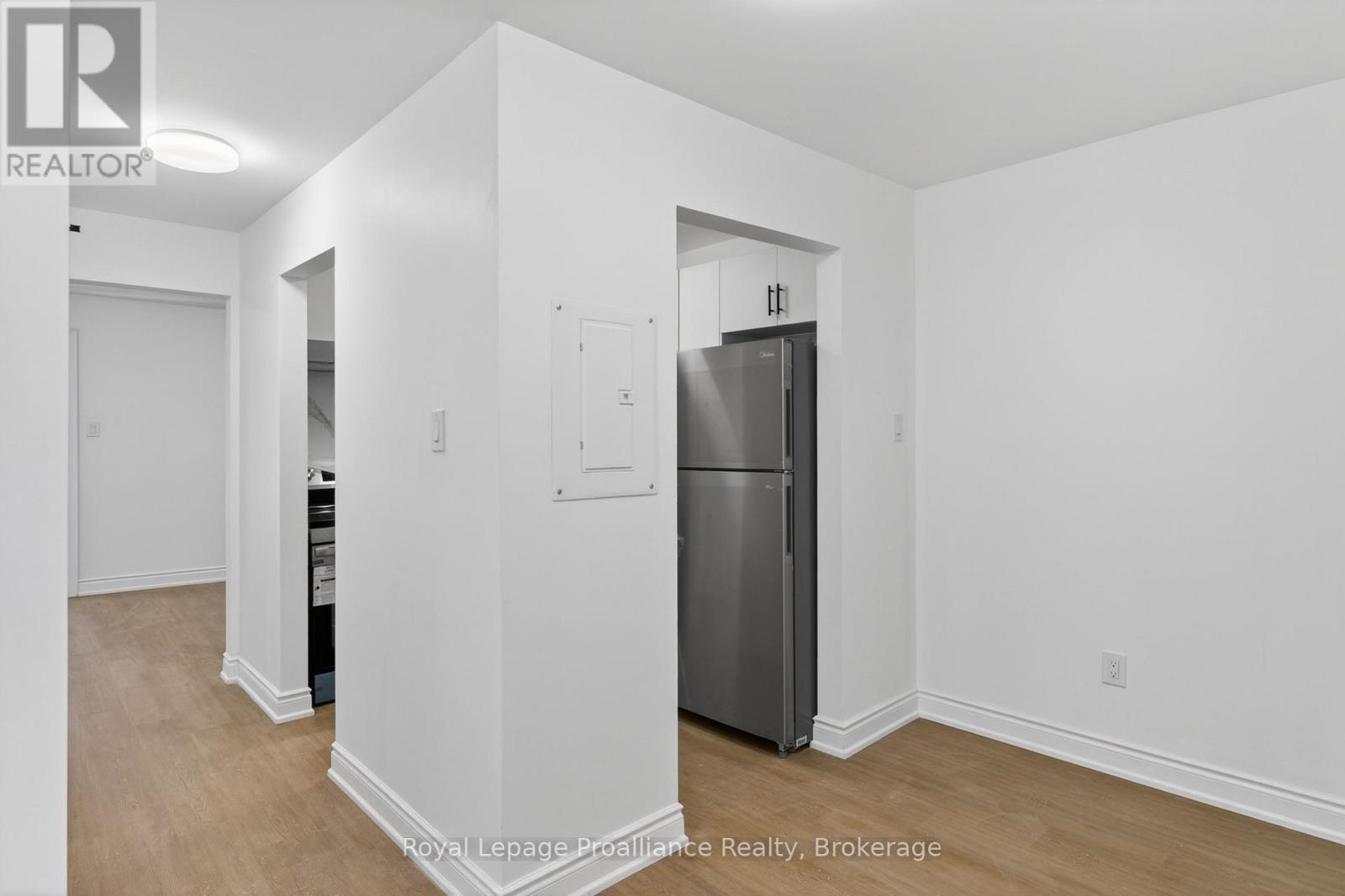 #4 - 171 Hazlitt Street, Peterborough (Ashburnham Ward 4), Ontario  K9H 1L8 - Photo 3 - X13458366