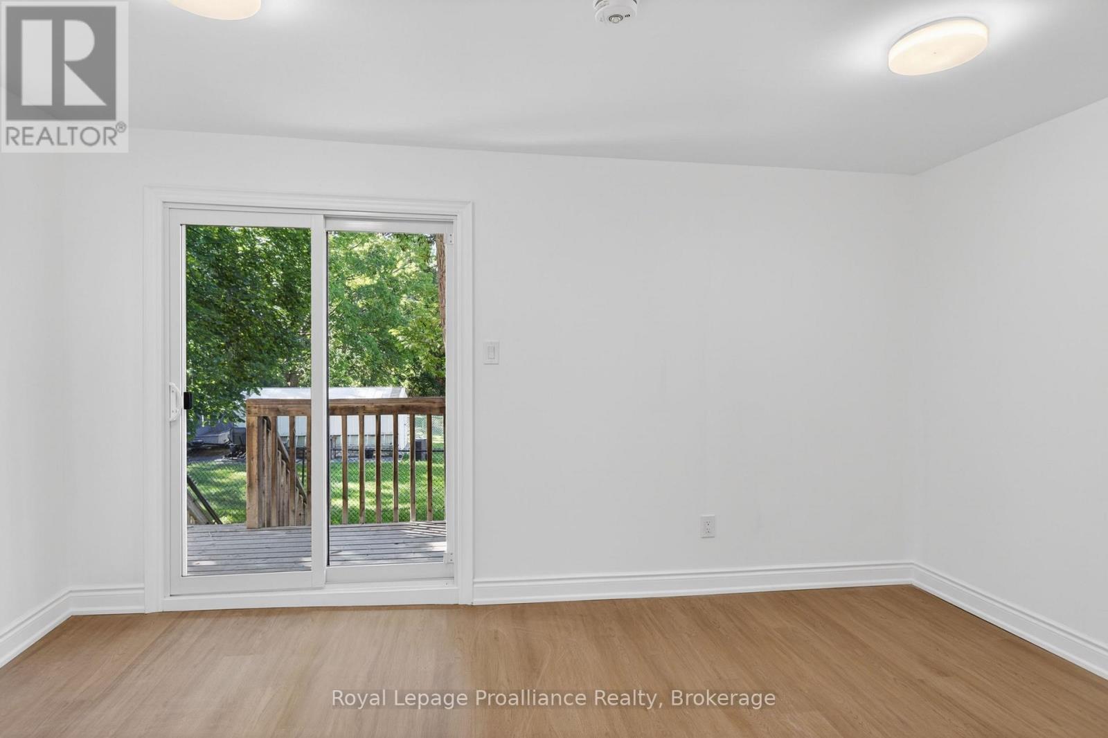 #4 - 171 Hazlitt Street, Peterborough (Ashburnham Ward 4), Ontario  K9H 1L8 - Photo 7 - X13458366