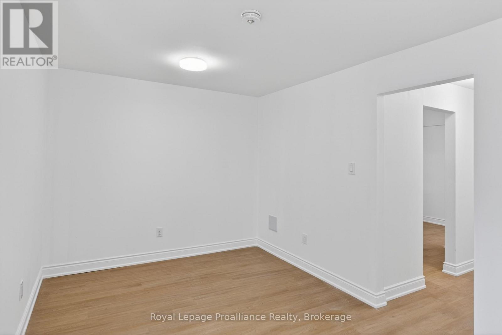 #4 - 171 Hazlitt Street, Peterborough (Ashburnham Ward 4), Ontario  K9H 1L8 - Photo 8 - X13458366