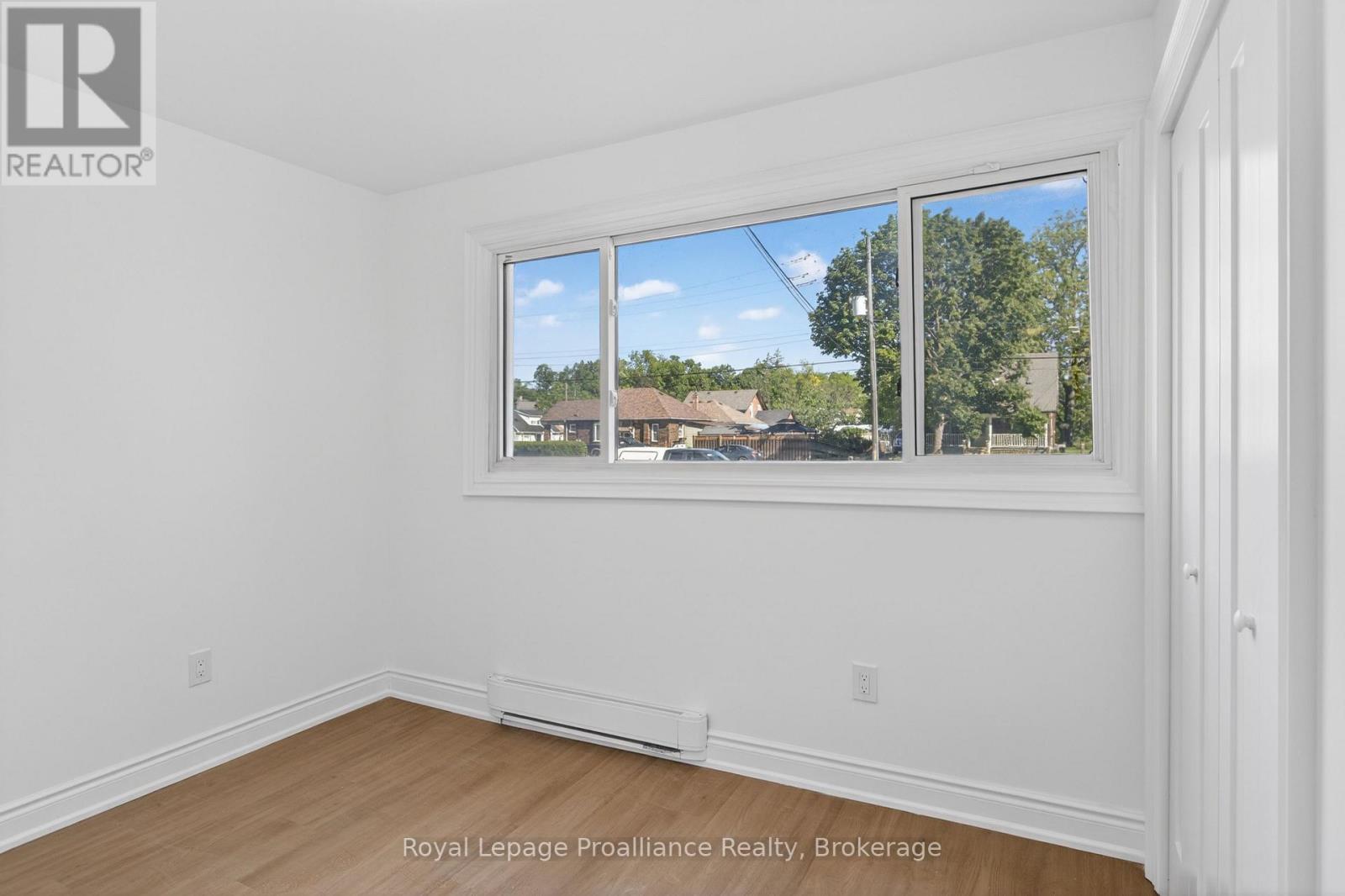 #4 - 171 Hazlitt Street, Peterborough (Ashburnham Ward 4), Ontario  K9H 1L8 - Photo 9 - X13458366