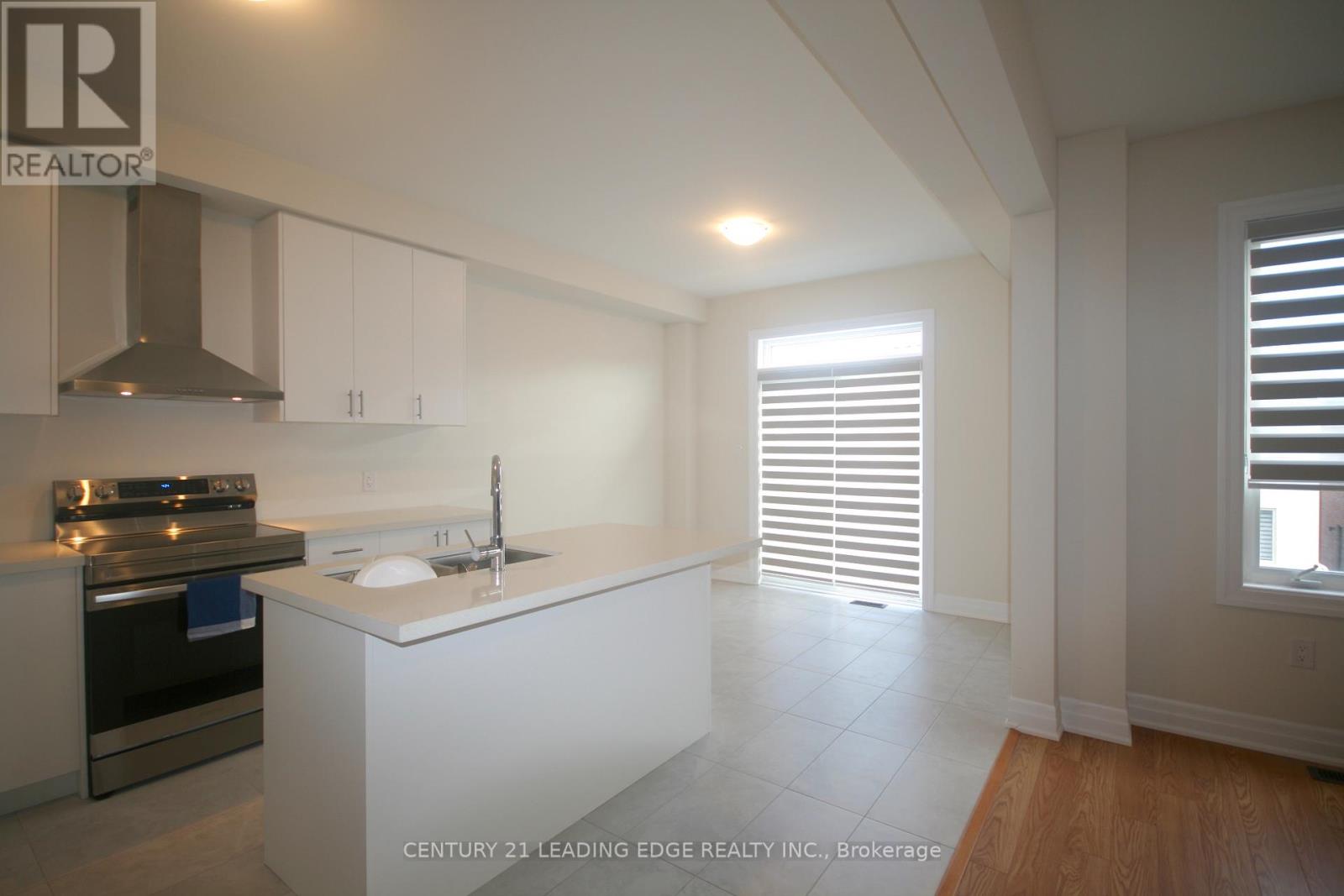 39 Ed Ewert Avenue, Clarington (Newcastle), Ontario  L1B 1G9 - Photo 10 - E13458534