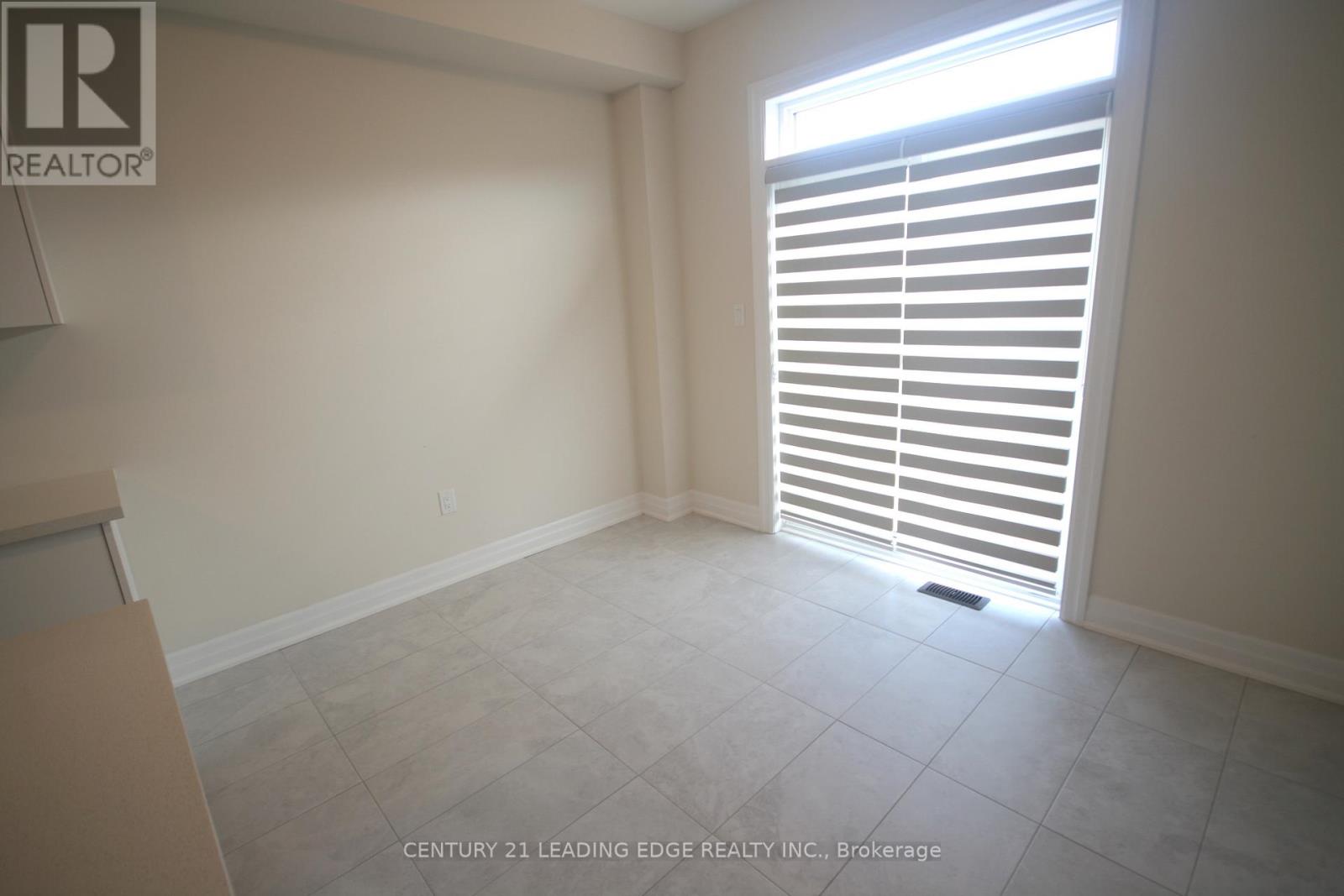 39 Ed Ewert Avenue, Clarington (Newcastle), Ontario  L1B 1G9 - Photo 11 - E13458534