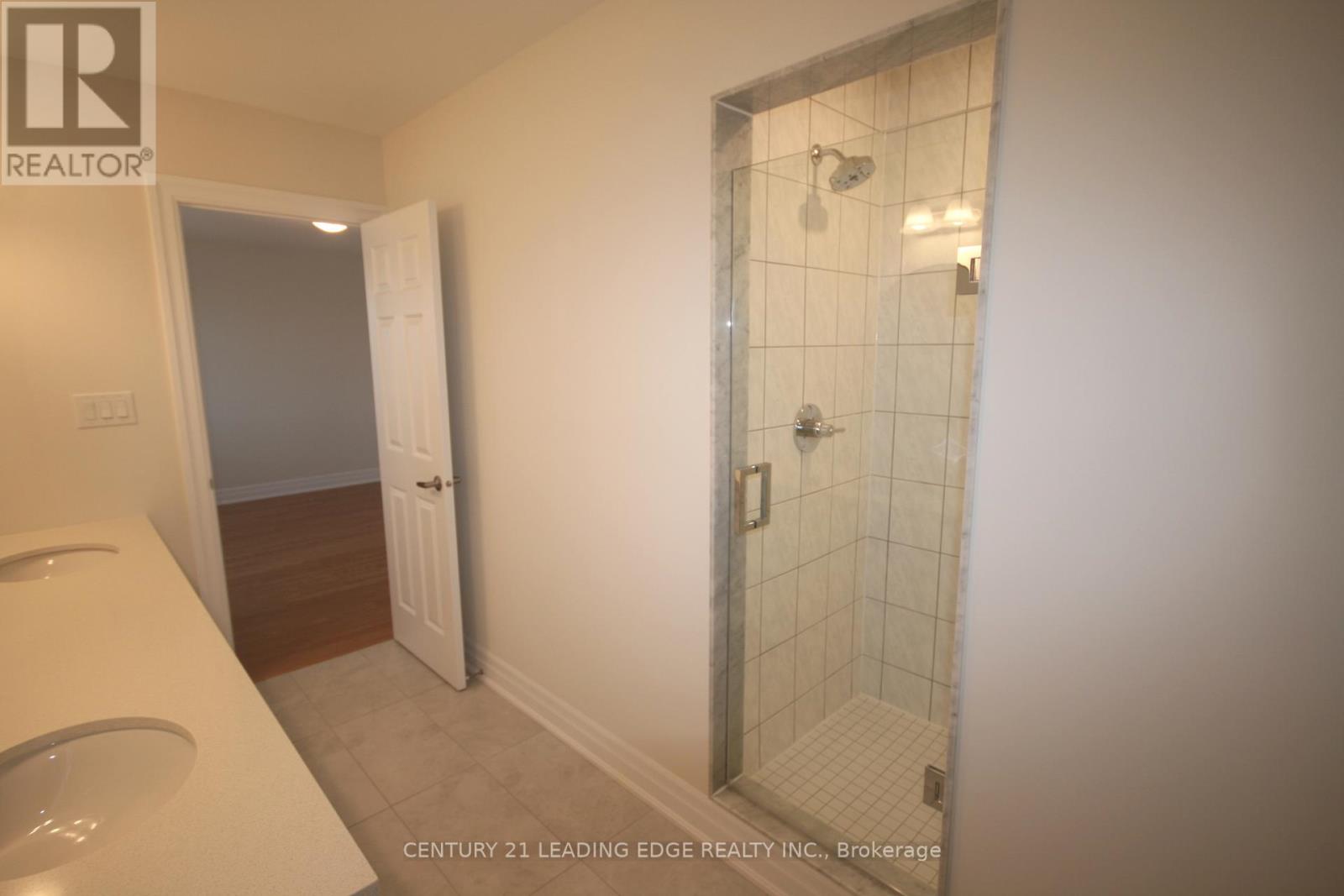 39 Ed Ewert Avenue, Clarington (Newcastle), Ontario  L1B 1G9 - Photo 17 - E13458534